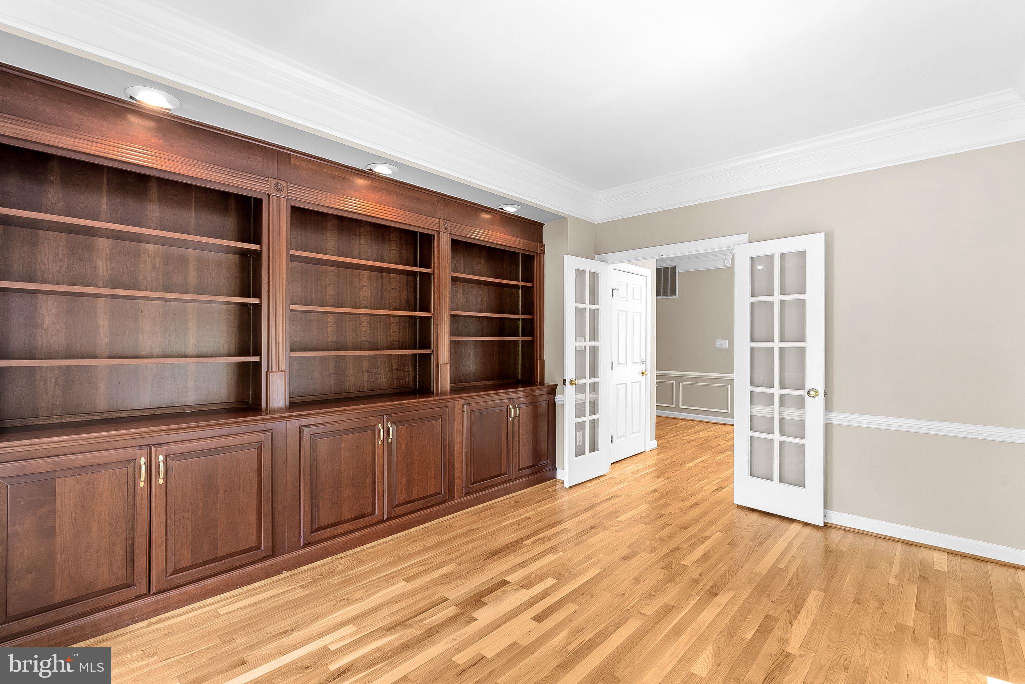 BROOKSIDE - Residential