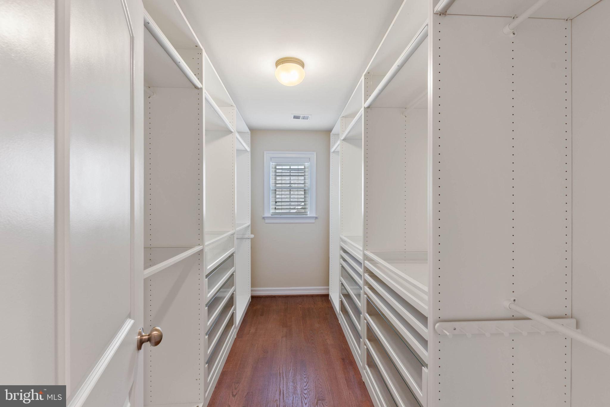 CHESTERBROOK GARDENS - Residential