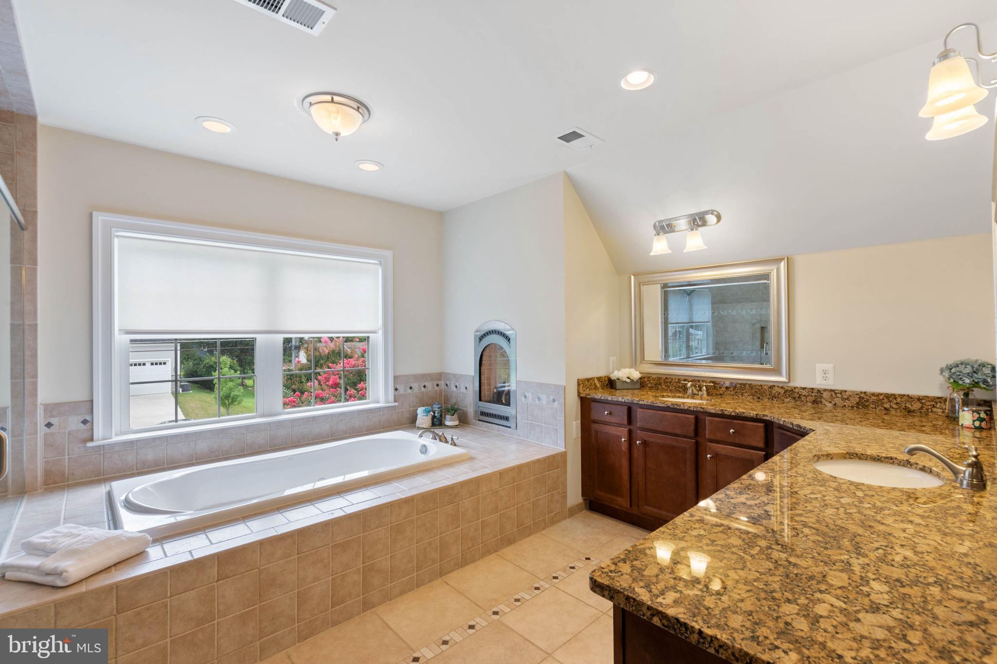 CHESTERBROOK GARDENS - Residential