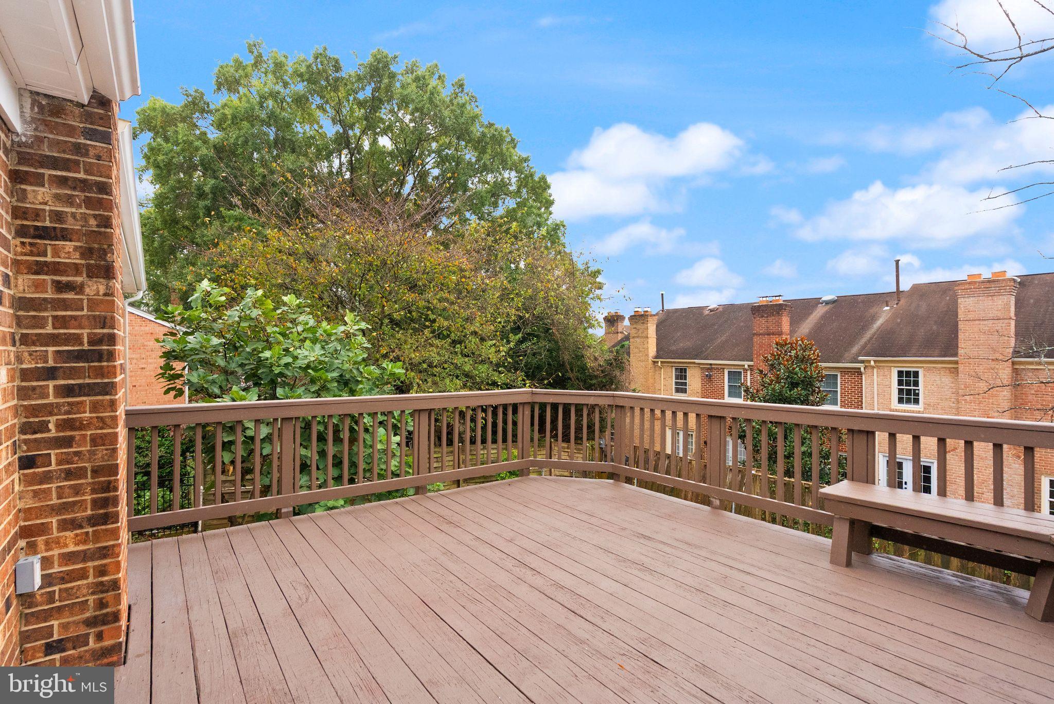 BOULEVARD MANOR - Residential