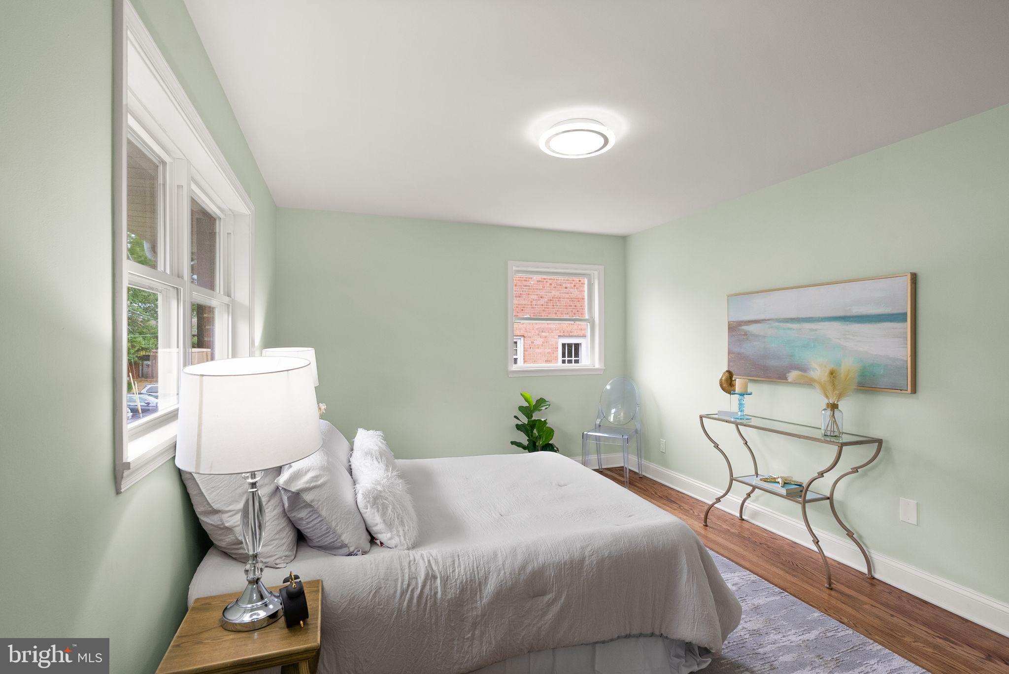 BOULEVARD MANOR - Residential