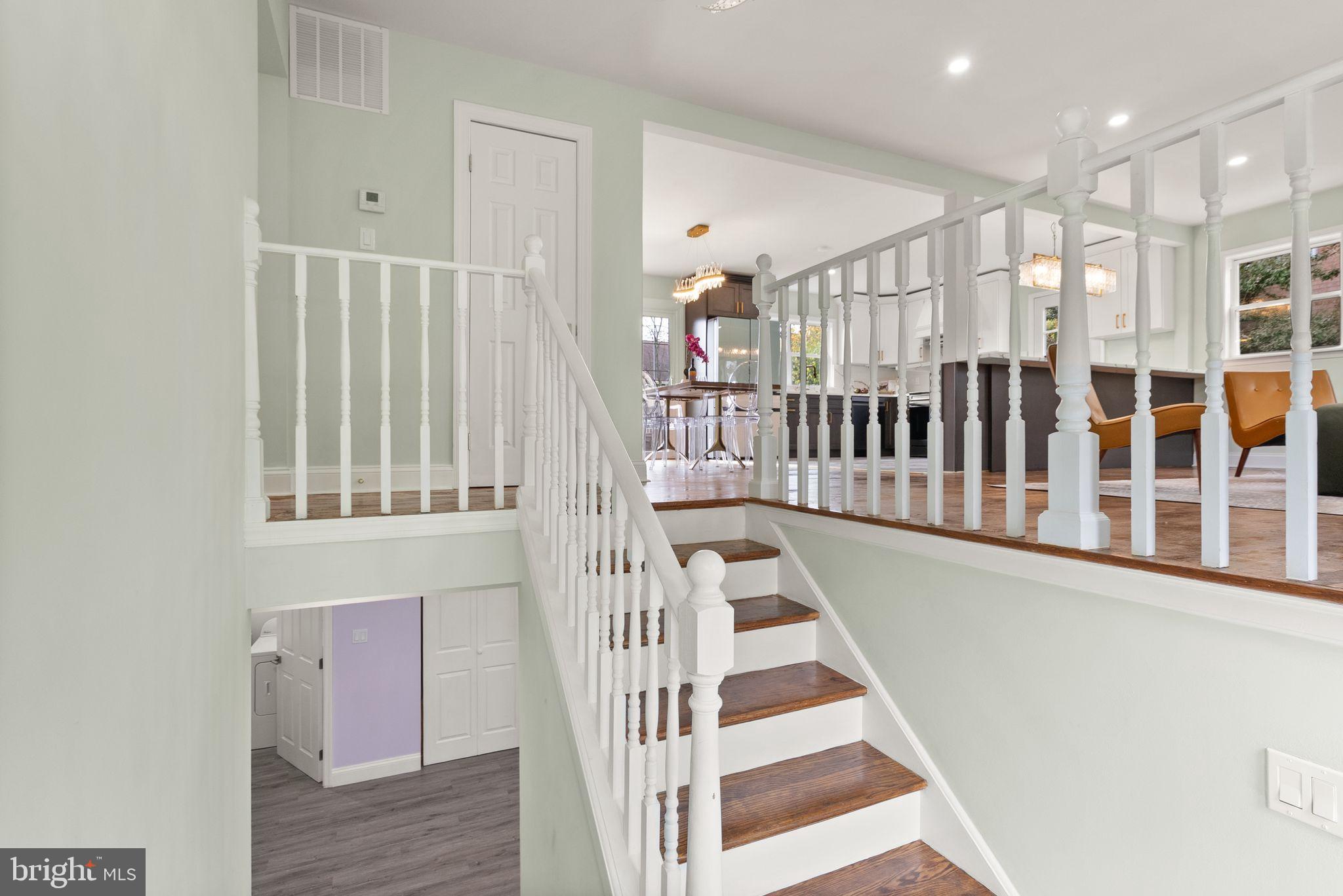 BOULEVARD MANOR - Residential