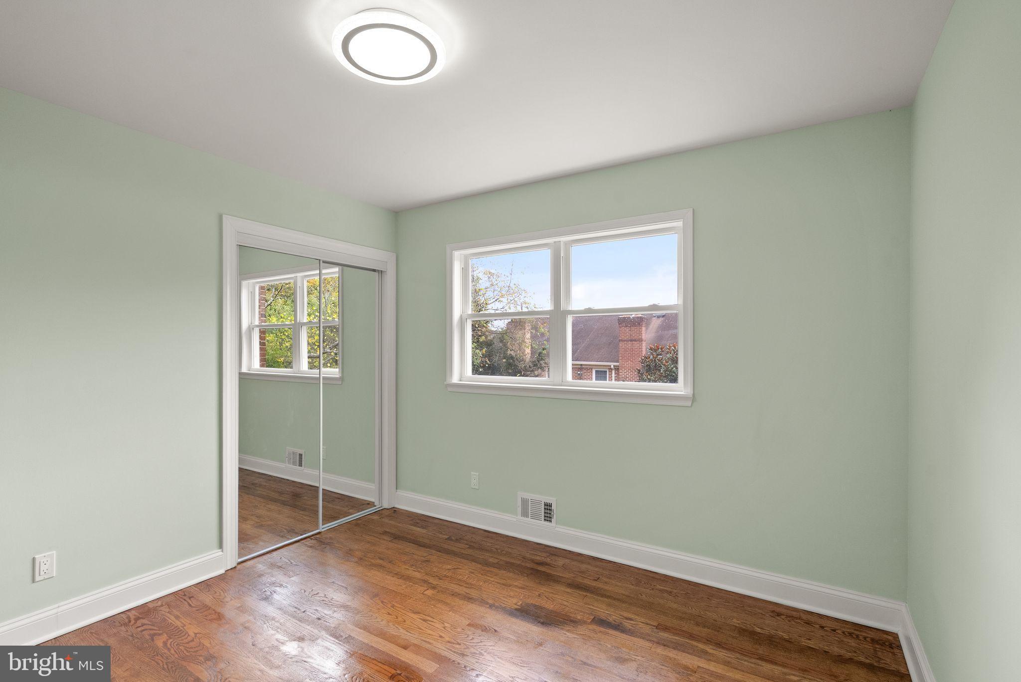 BOULEVARD MANOR - Residential