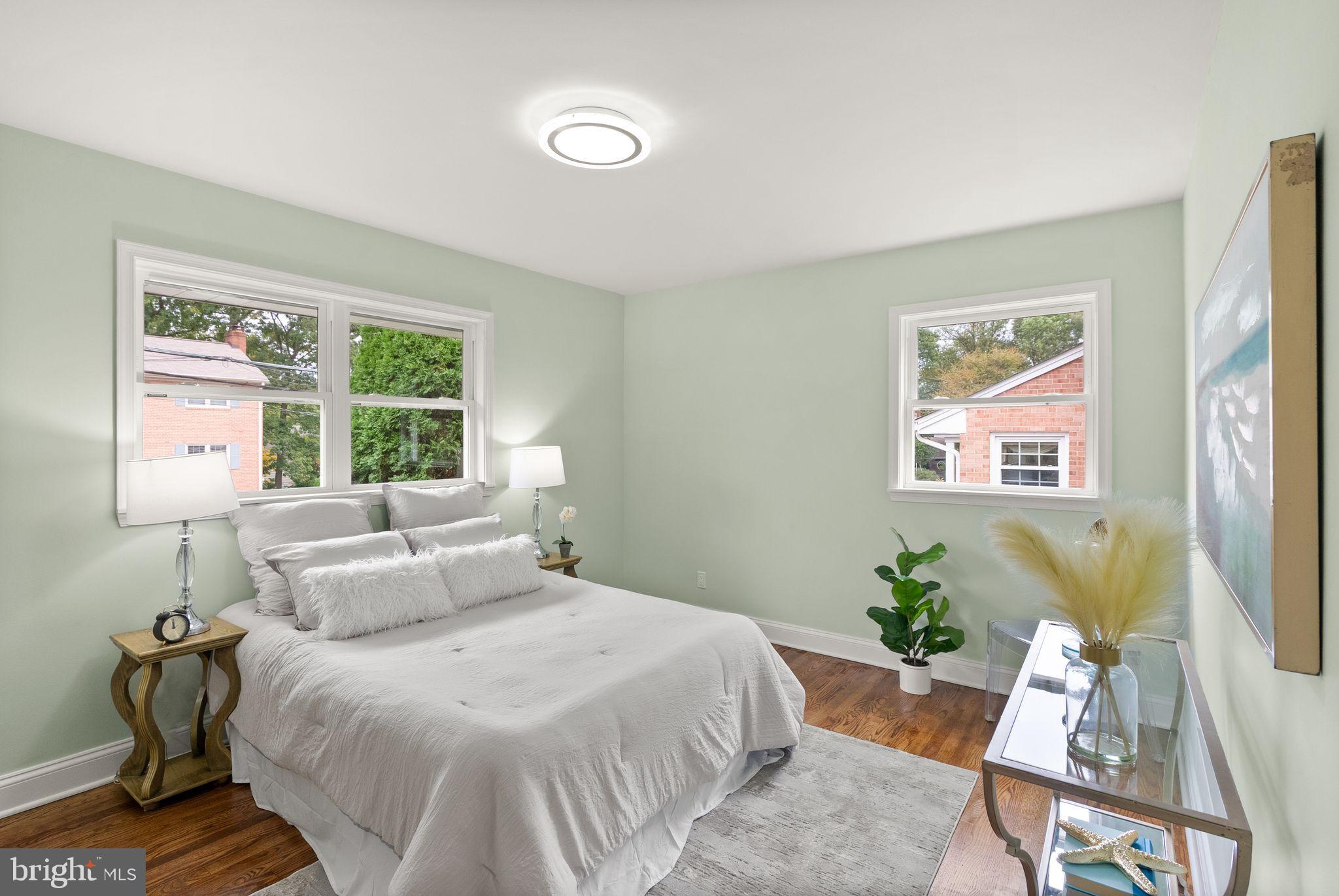 BOULEVARD MANOR - Residential