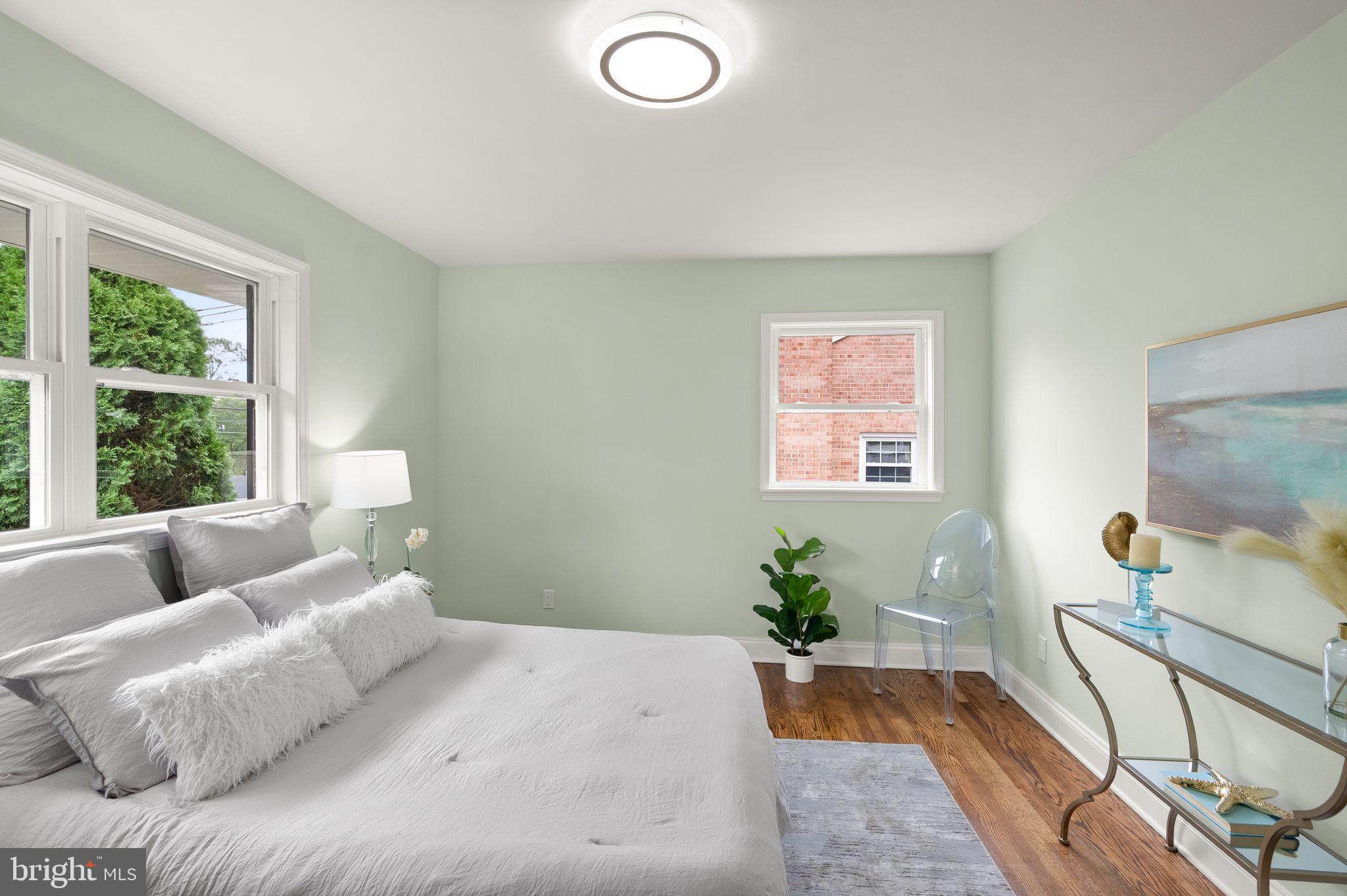 BOULEVARD MANOR - Residential