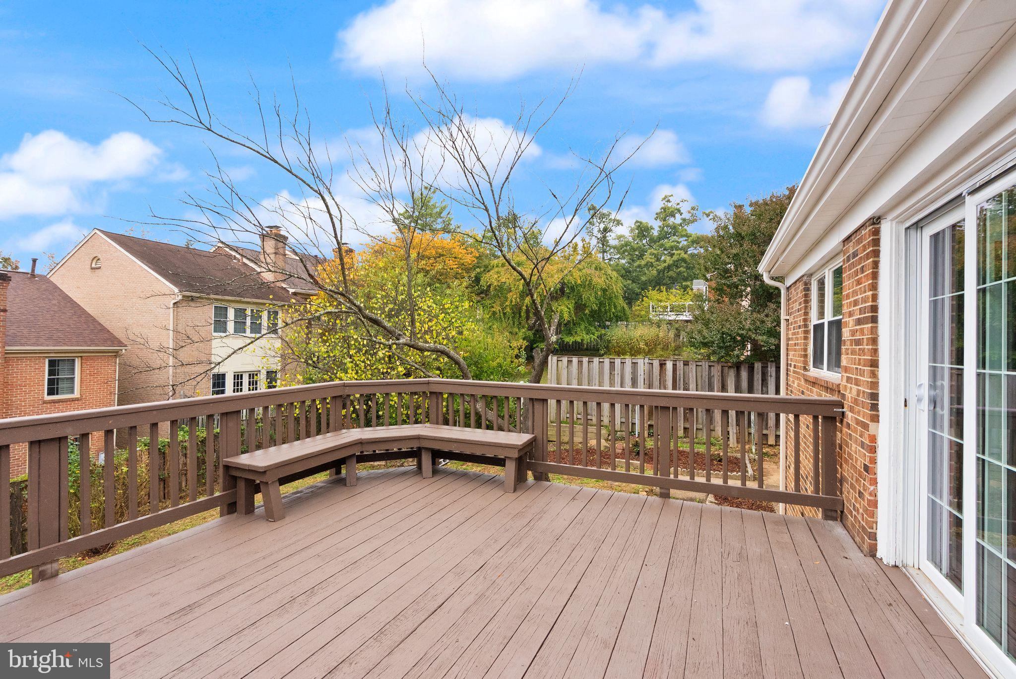 BOULEVARD MANOR - Residential