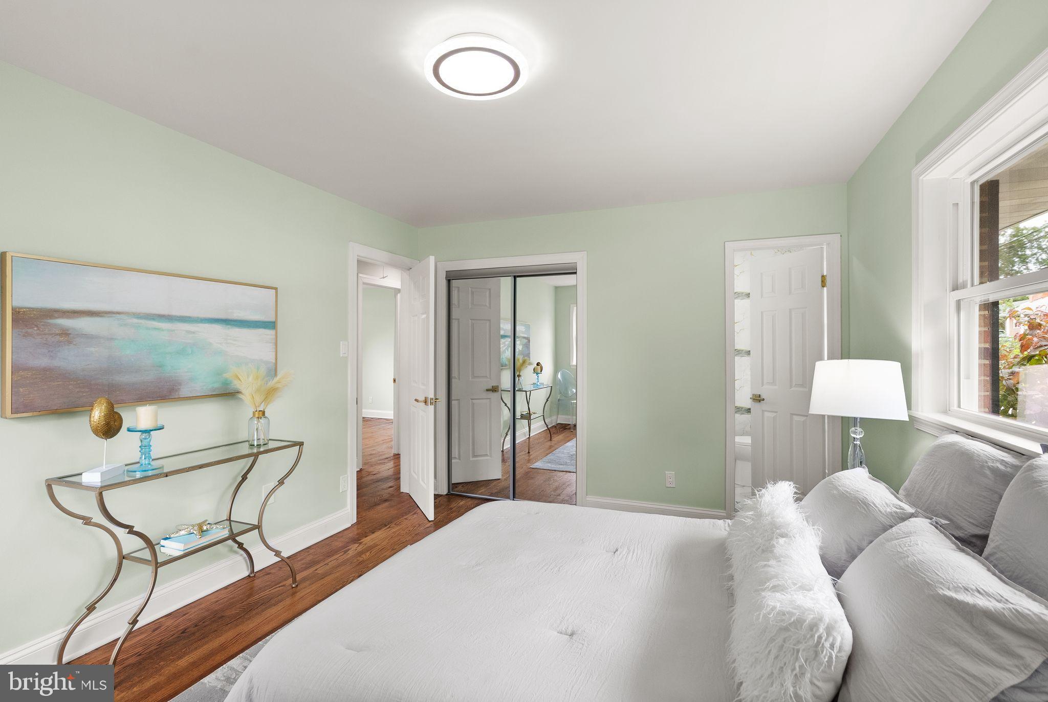 BOULEVARD MANOR - Residential