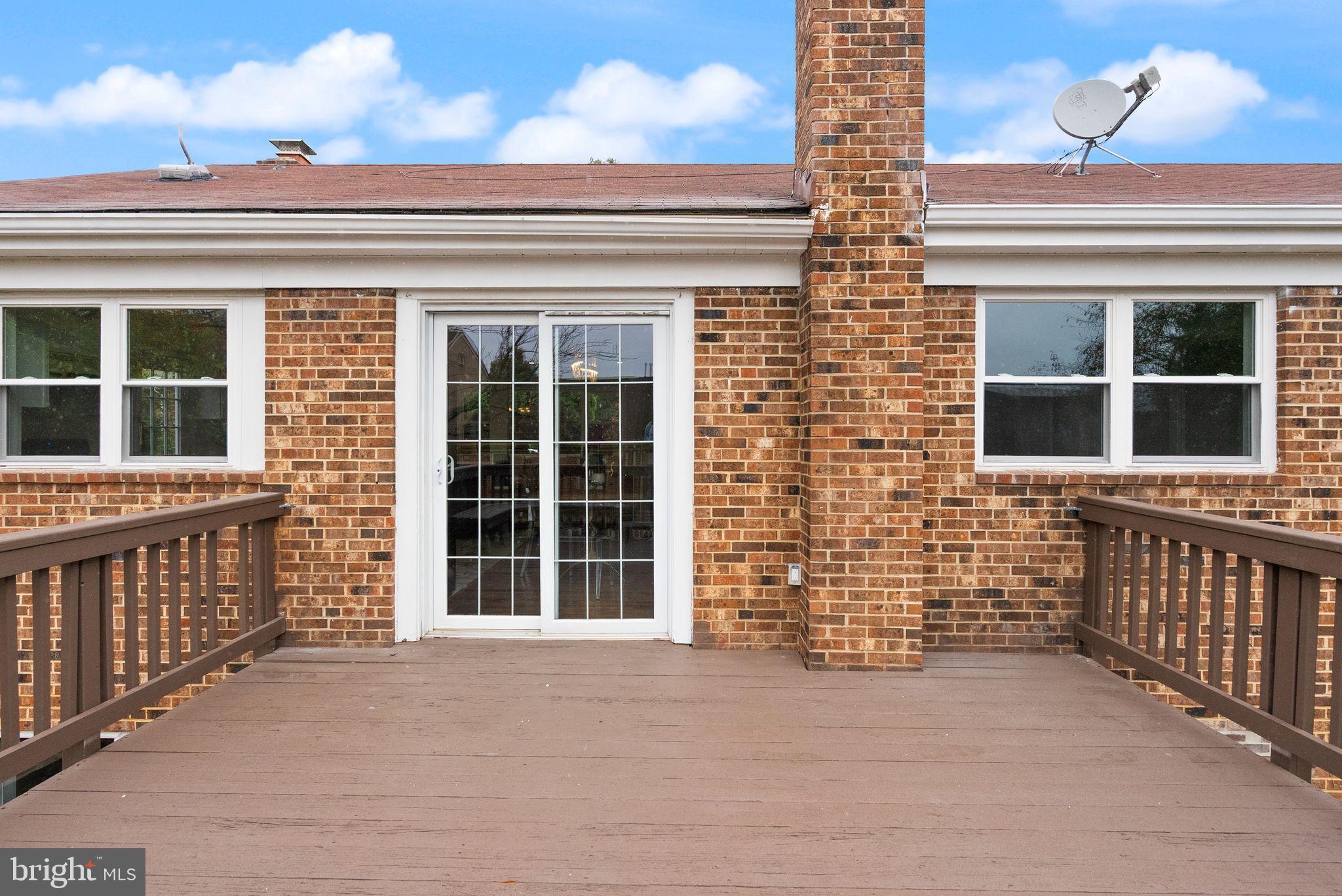 BOULEVARD MANOR - Residential