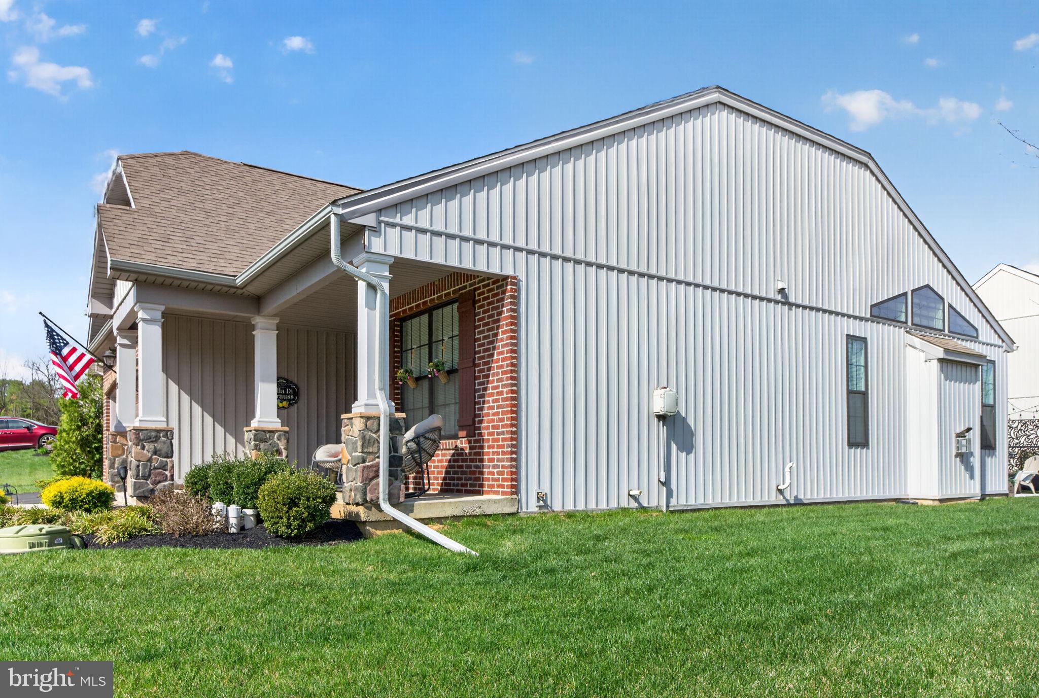 3786 DAYLILY DRIVE