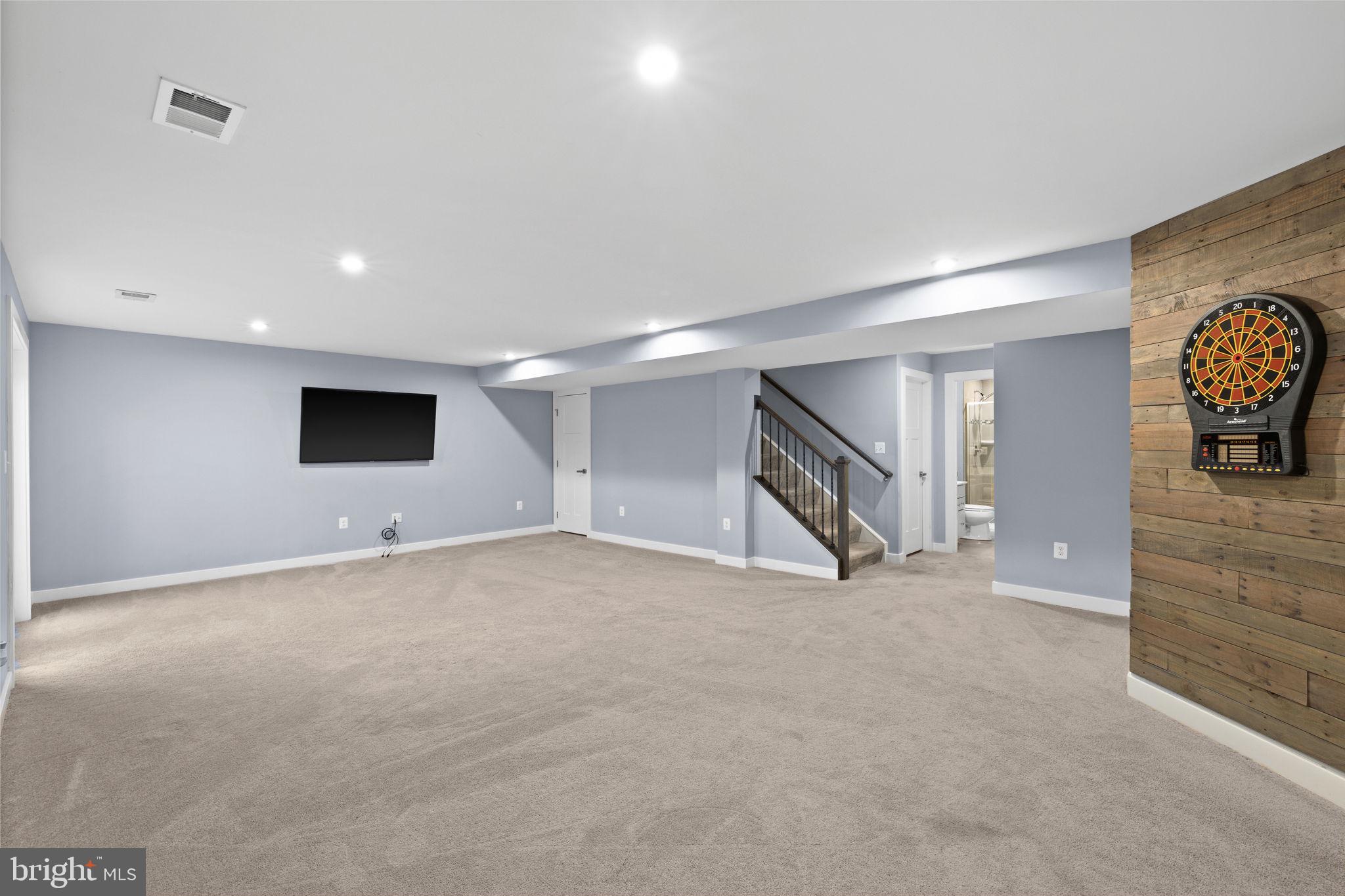 THE CROSSINGS - Residential