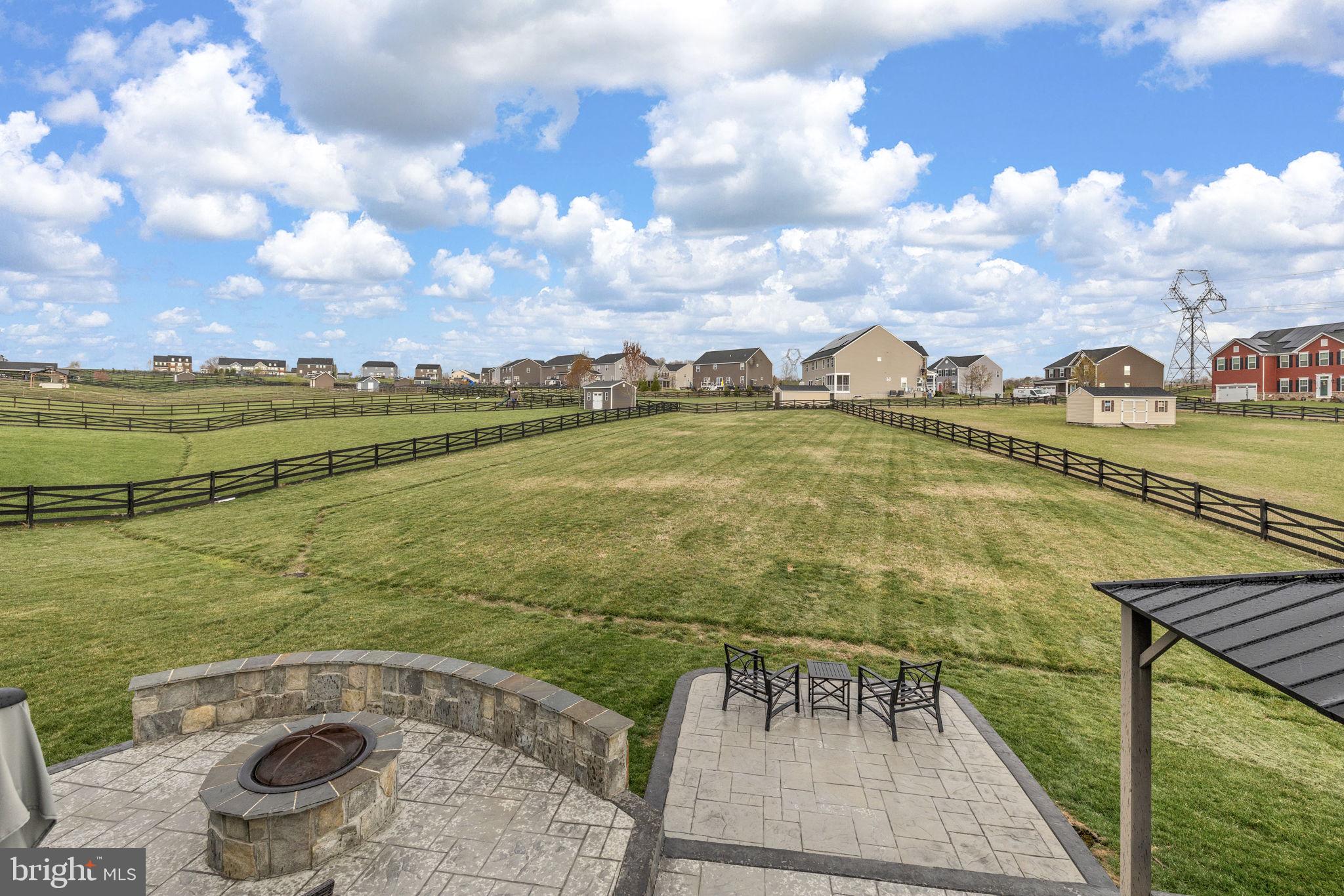 THE CROSSINGS - Residential