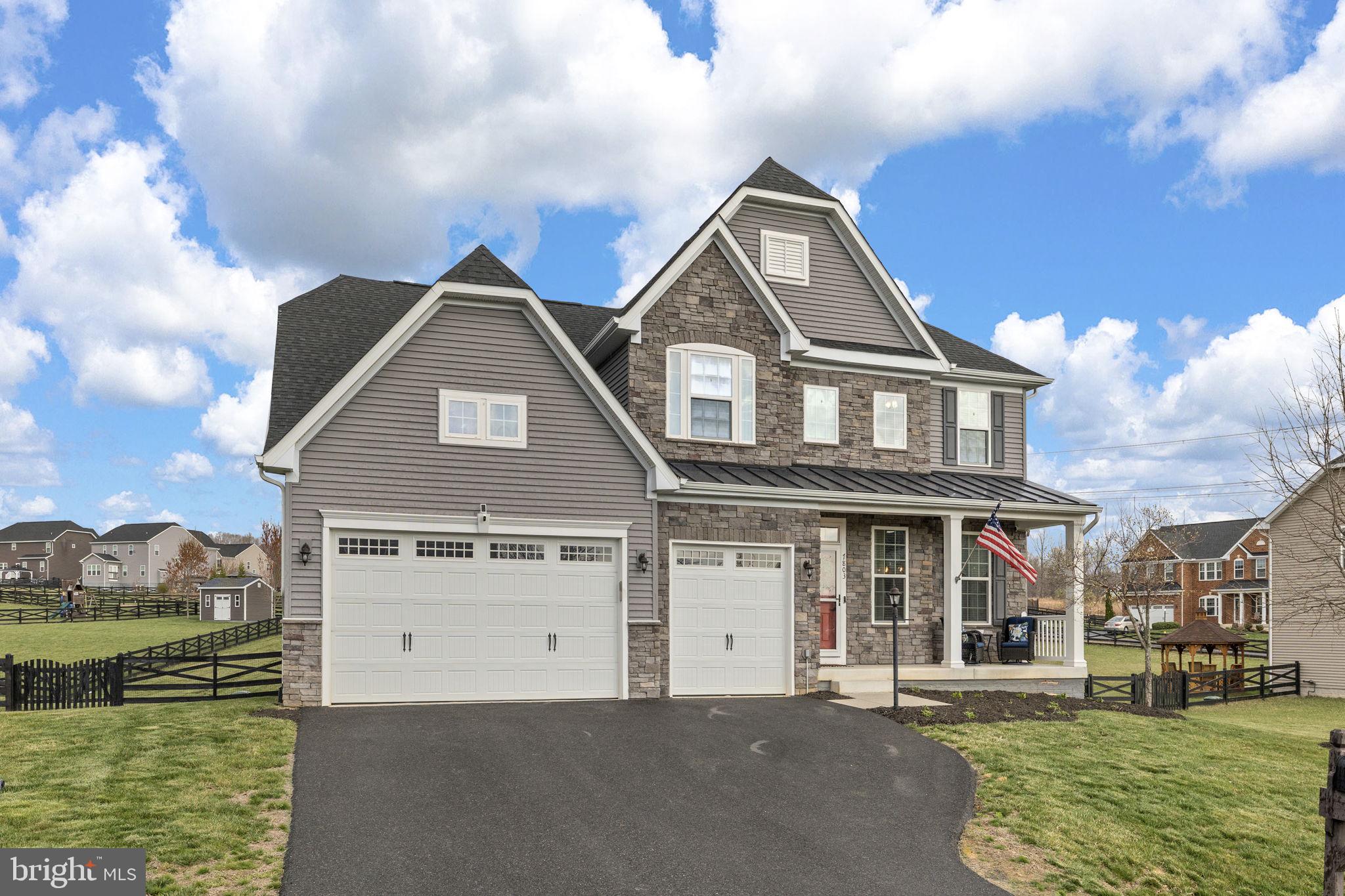 THE CROSSINGS - Residential