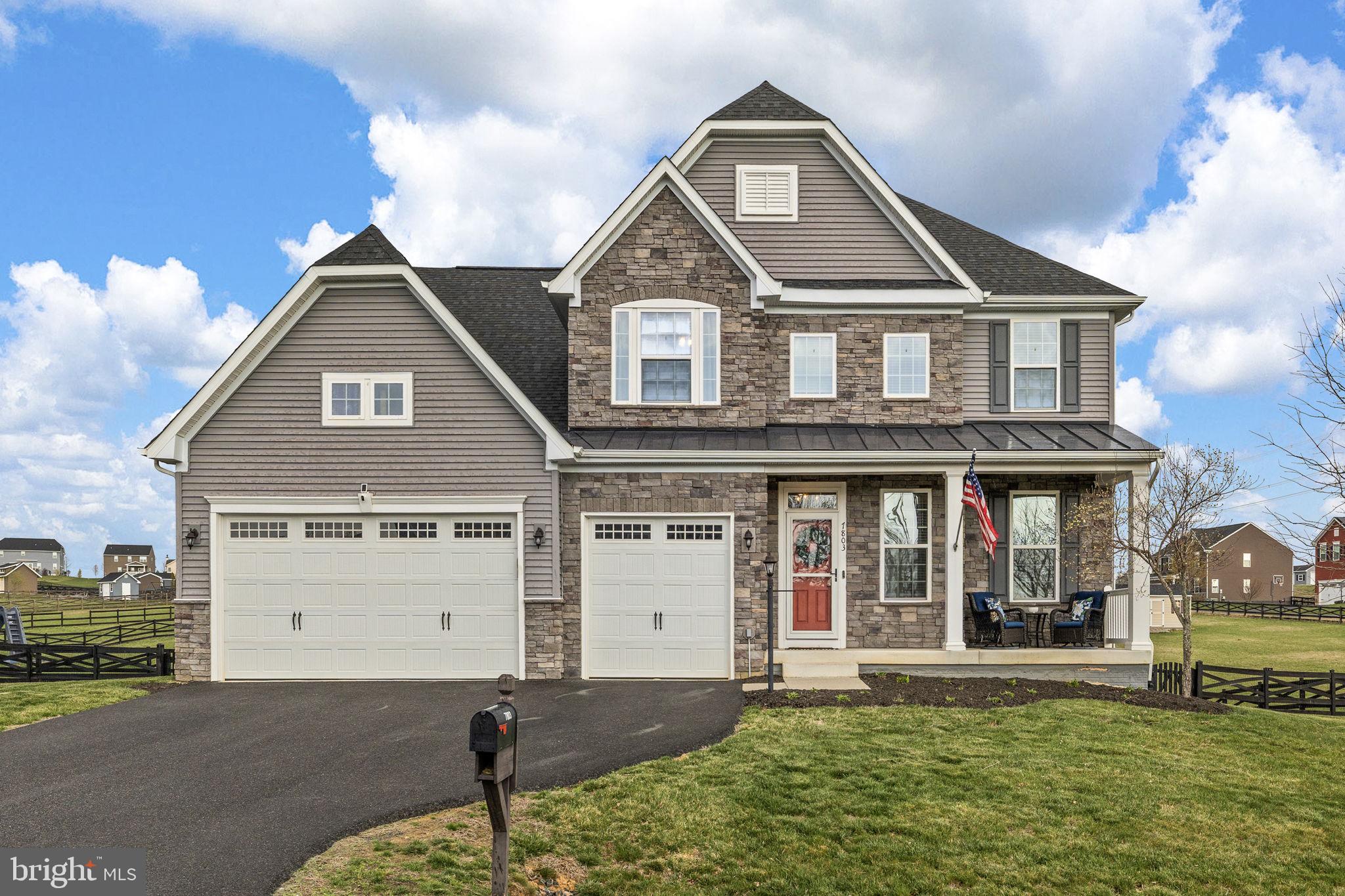 THE CROSSINGS - Residential