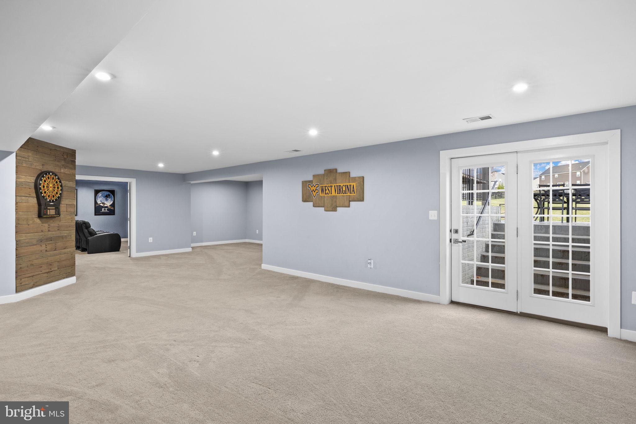 THE CROSSINGS - Residential