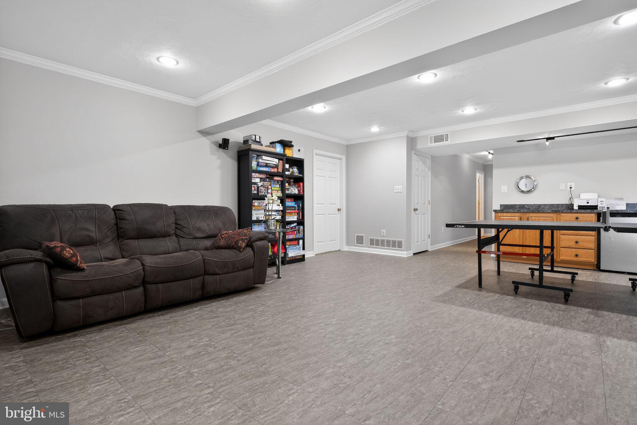 CROFTON FARMS - Residential