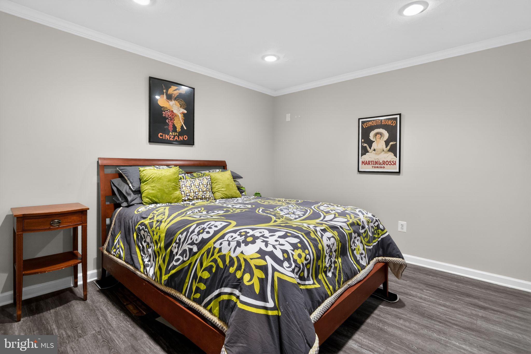 CROFTON FARMS - Residential