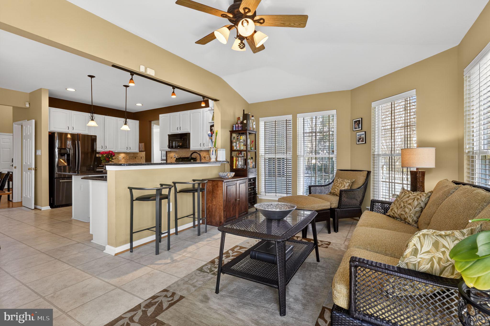 CROFTON FARMS - Residential