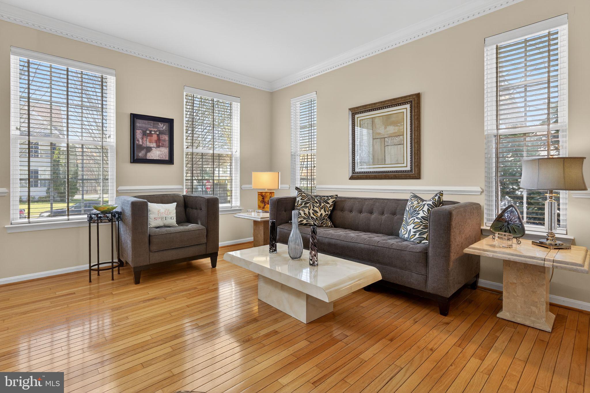 CROFTON FARMS - Residential