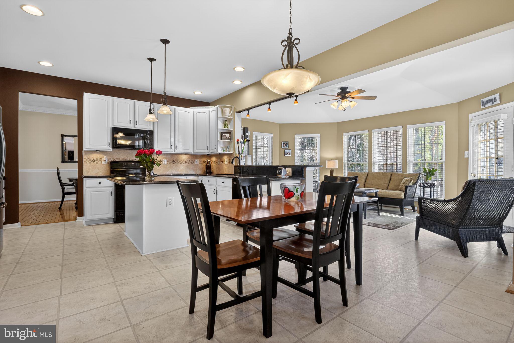 CROFTON FARMS - Residential