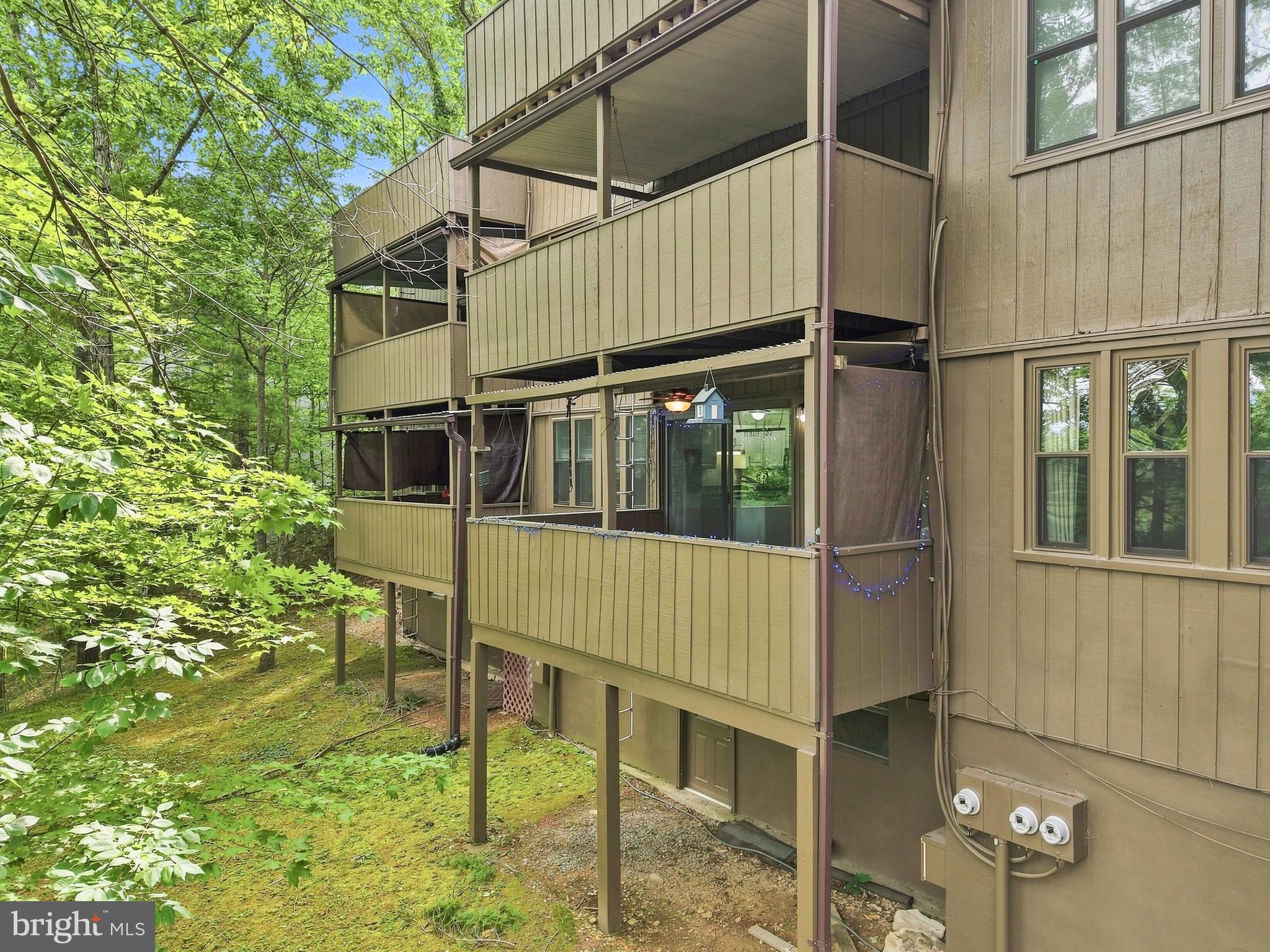 329 THE HILL RD 6A (L)