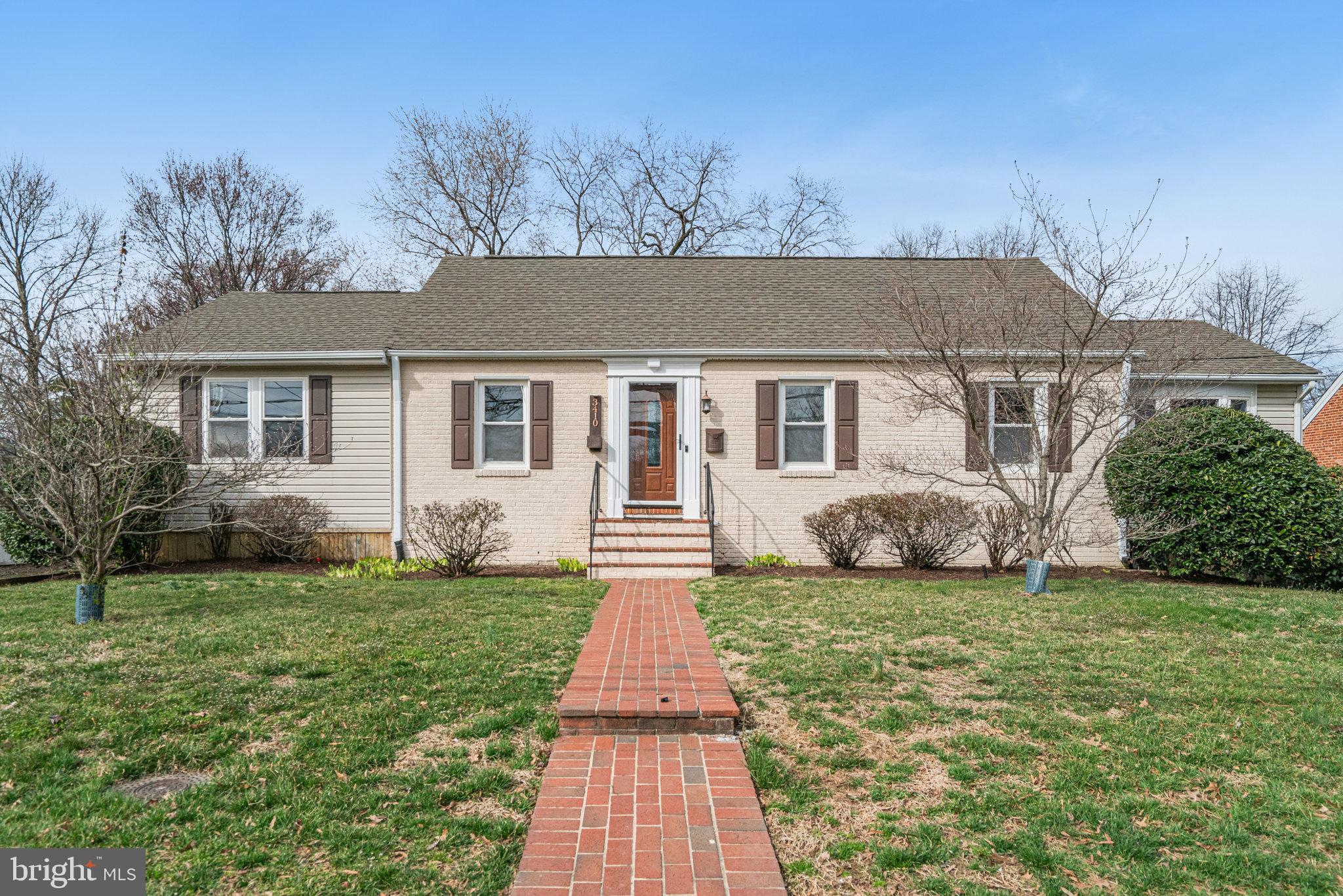 GROVETON HEIGHTS - Residential