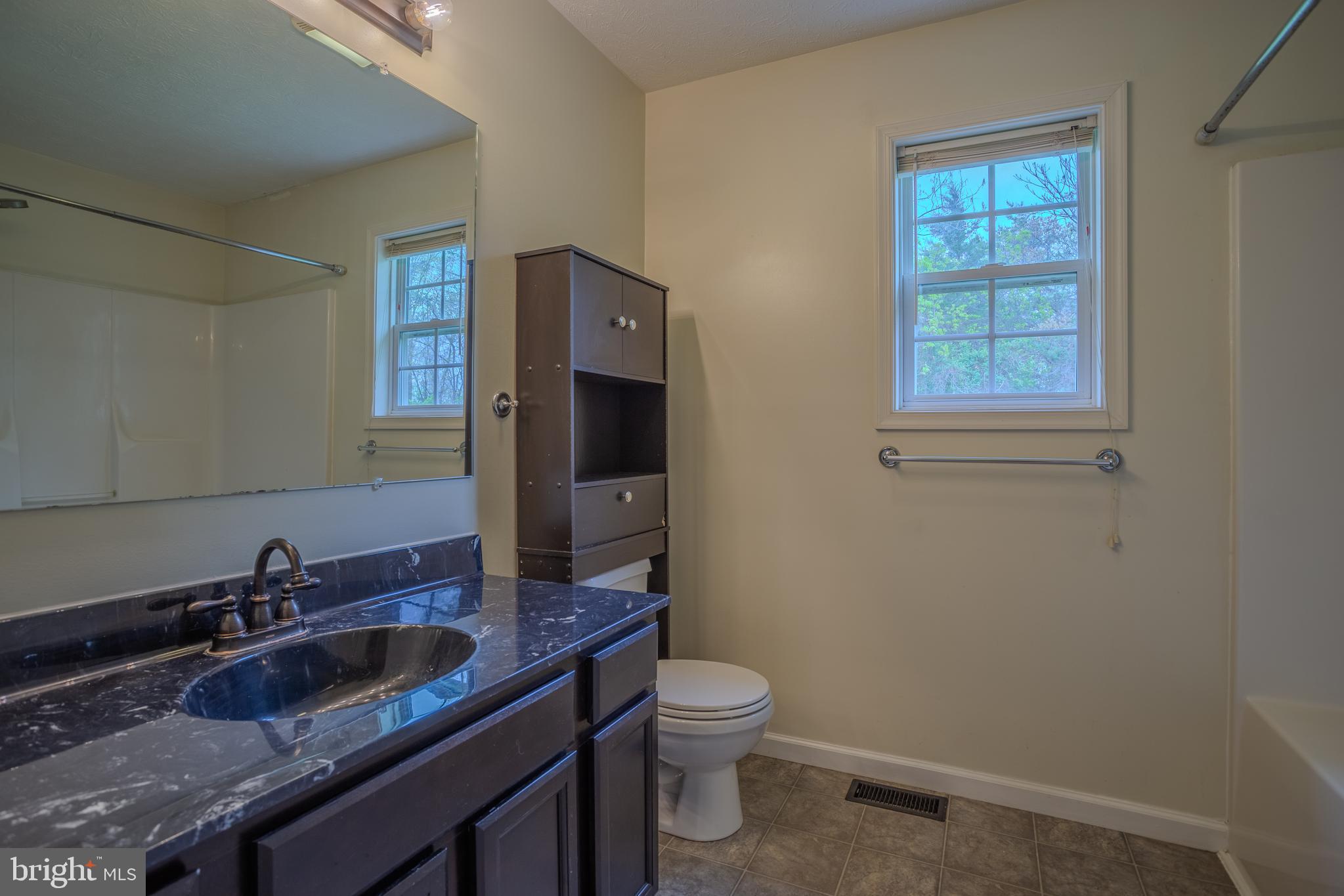 CHESSIE COURT - Residential