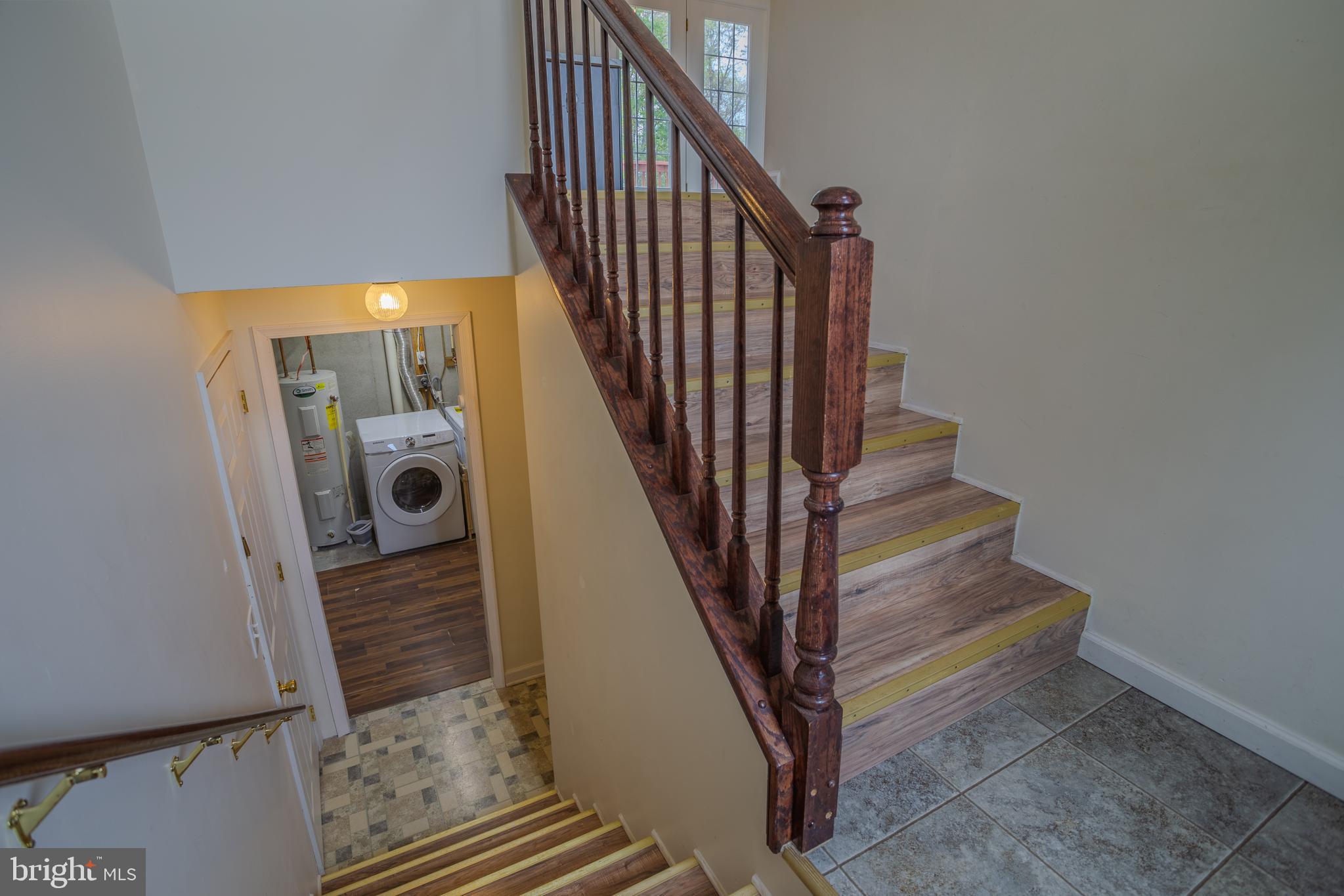 CHESSIE COURT - Residential