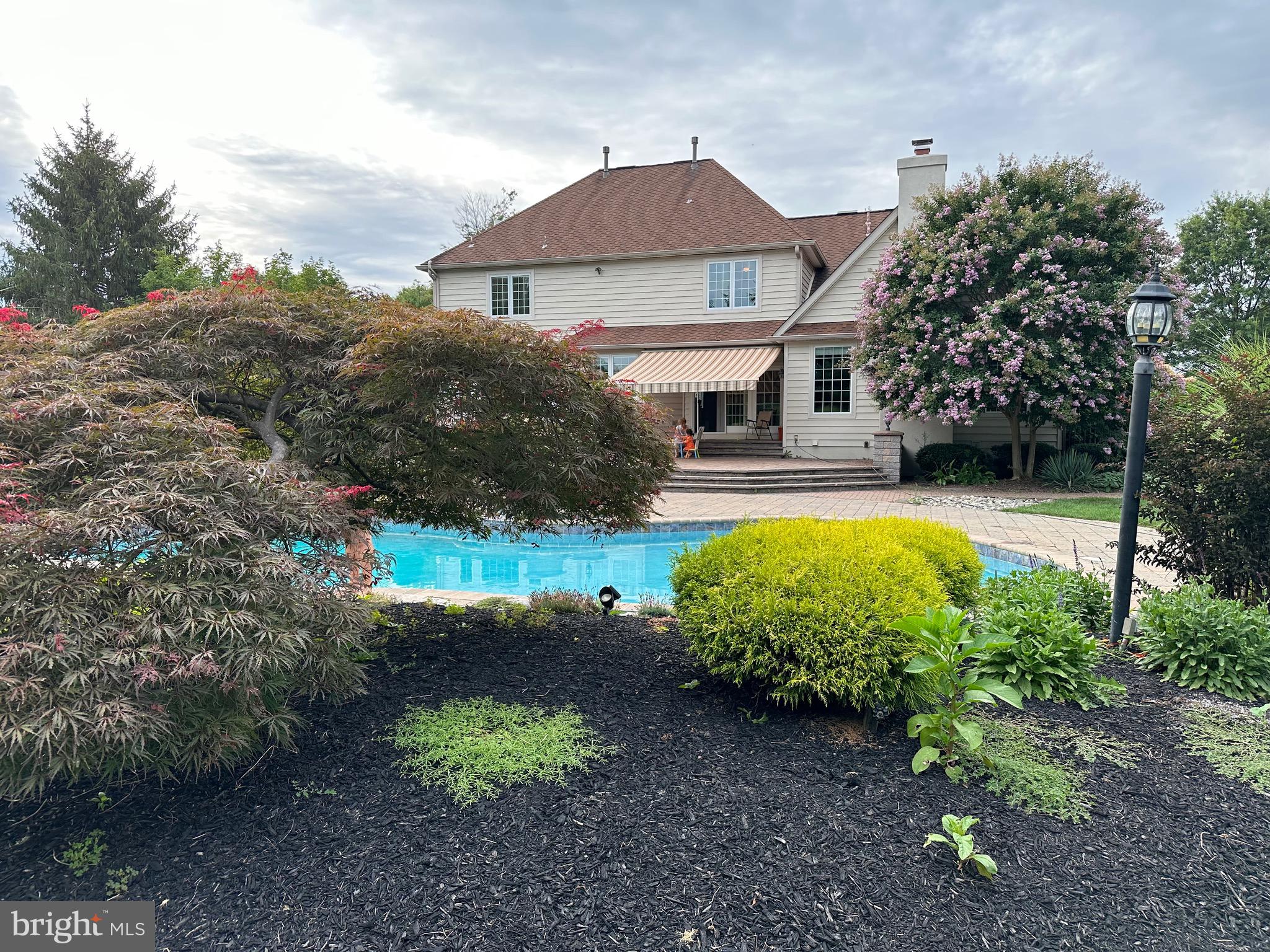 IRON GATE - Residential