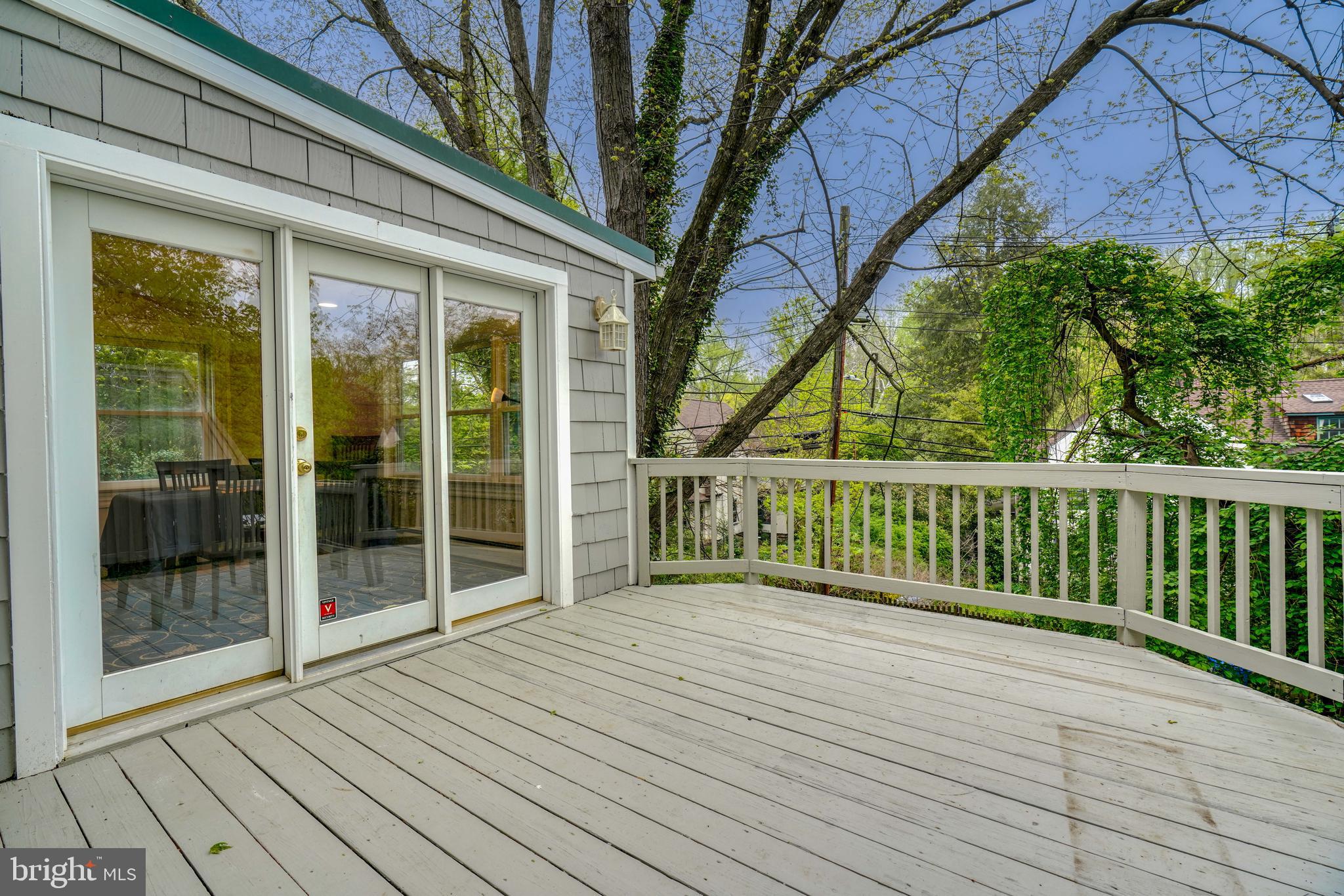 ROLAND PARK - Residential