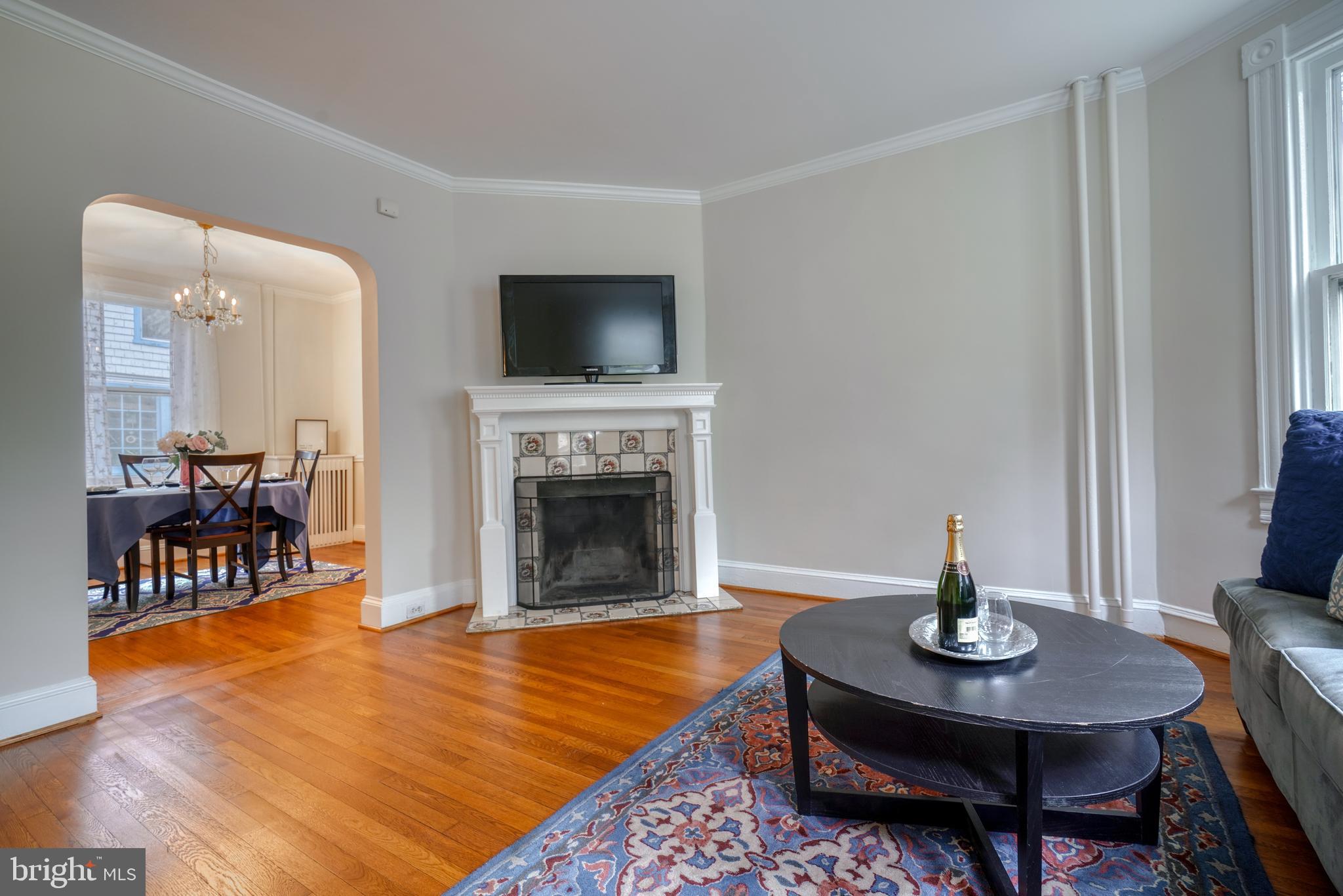 ROLAND PARK - Residential