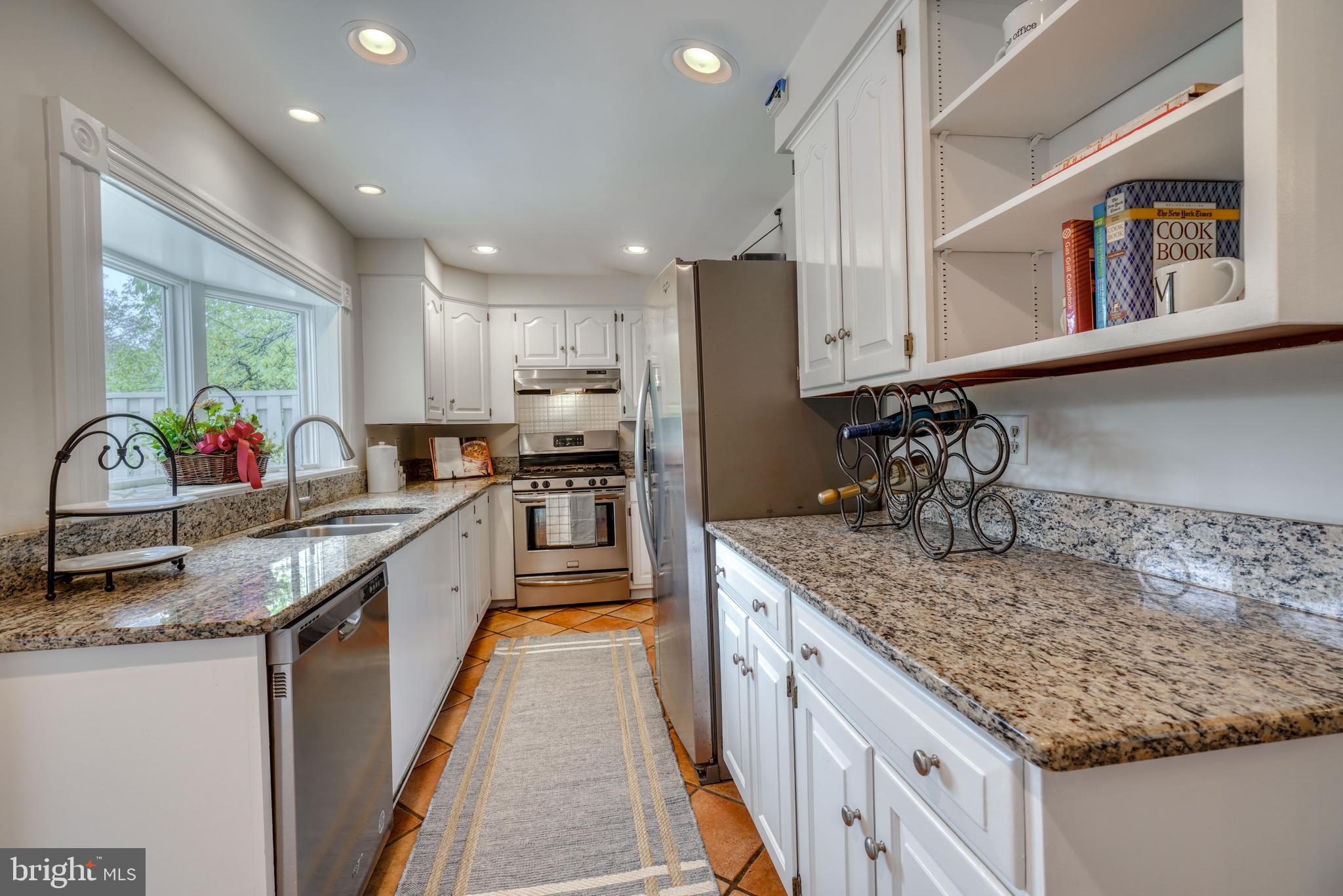 ROLAND PARK - Residential