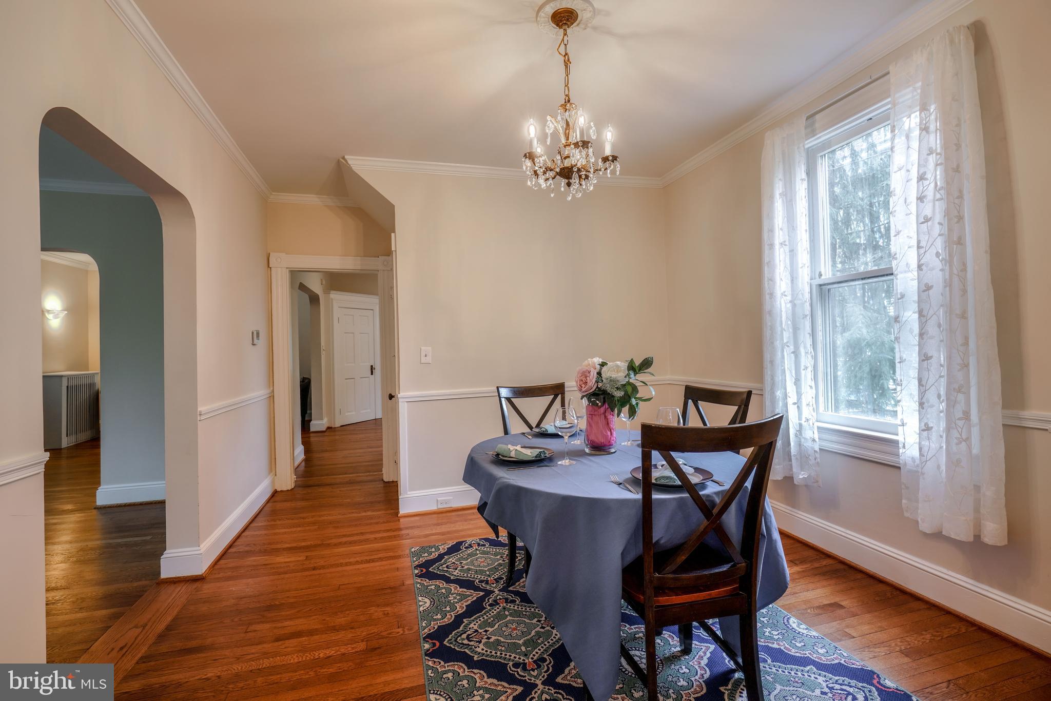 ROLAND PARK - Residential