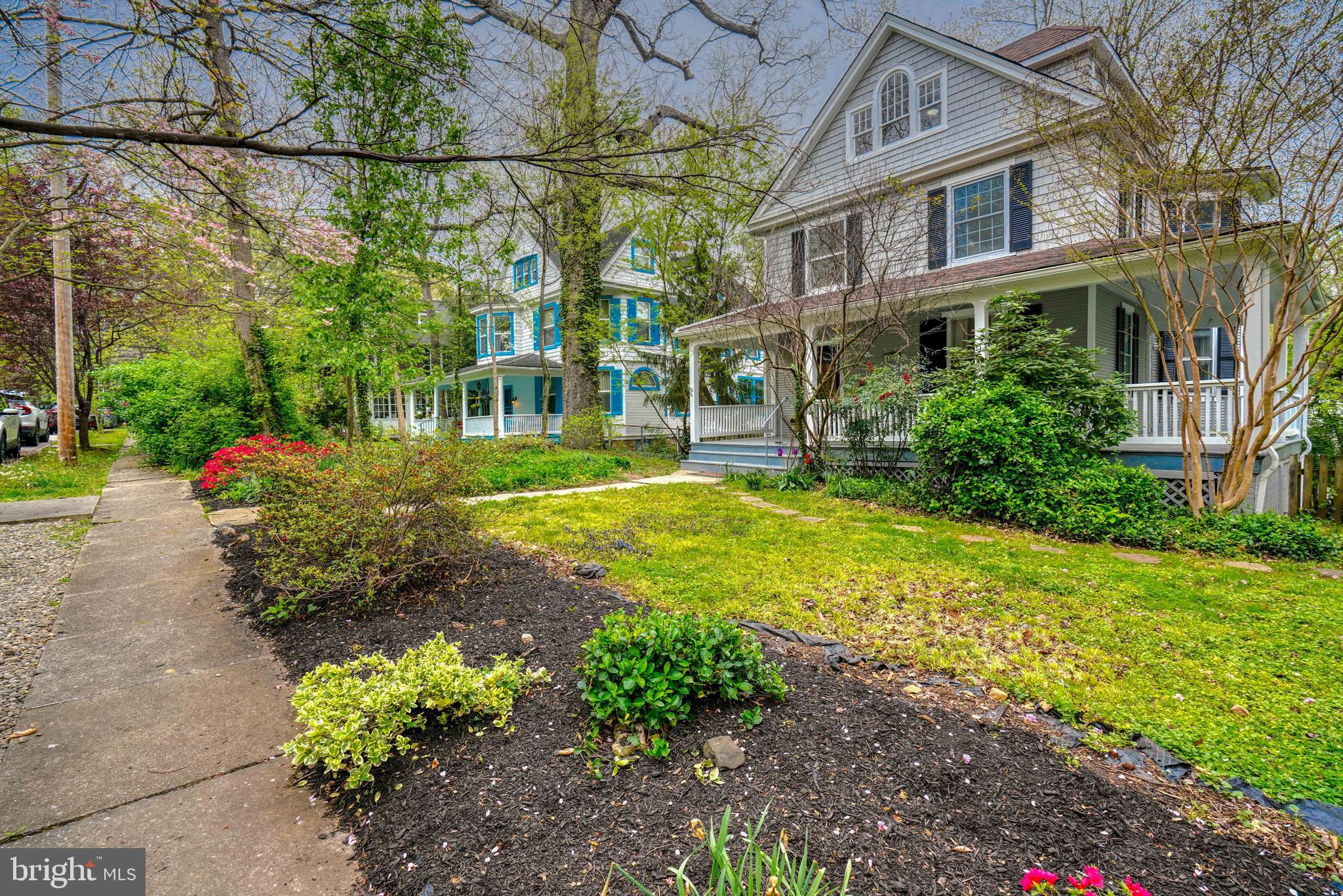 ROLAND PARK - Residential