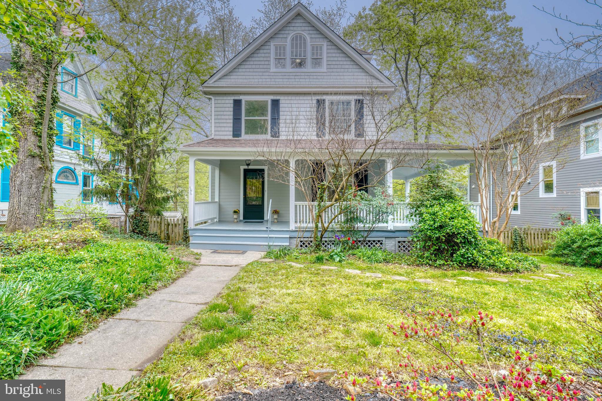 ROLAND PARK - Residential