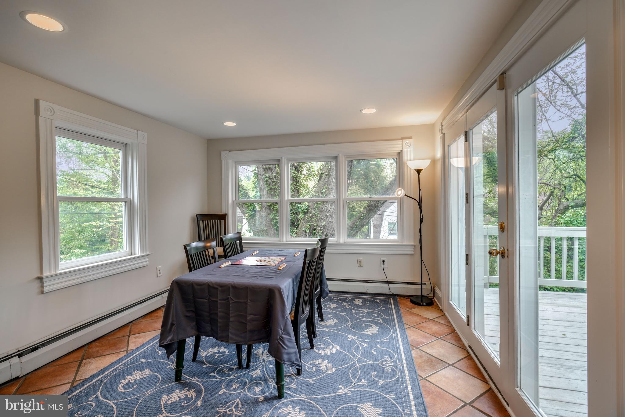 ROLAND PARK - Residential