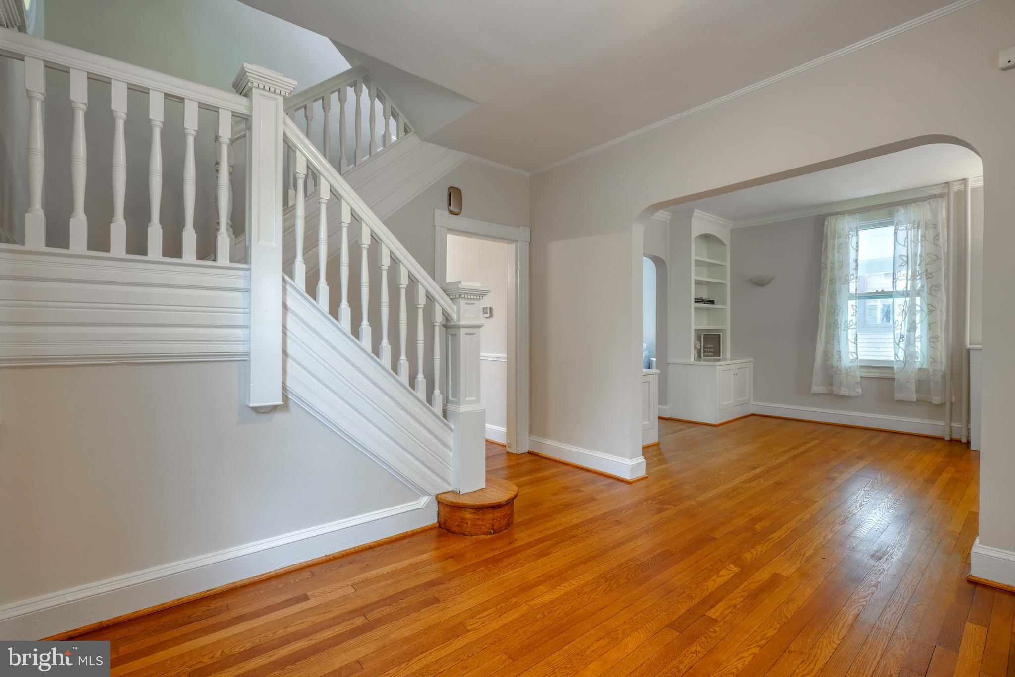 ROLAND PARK - Residential