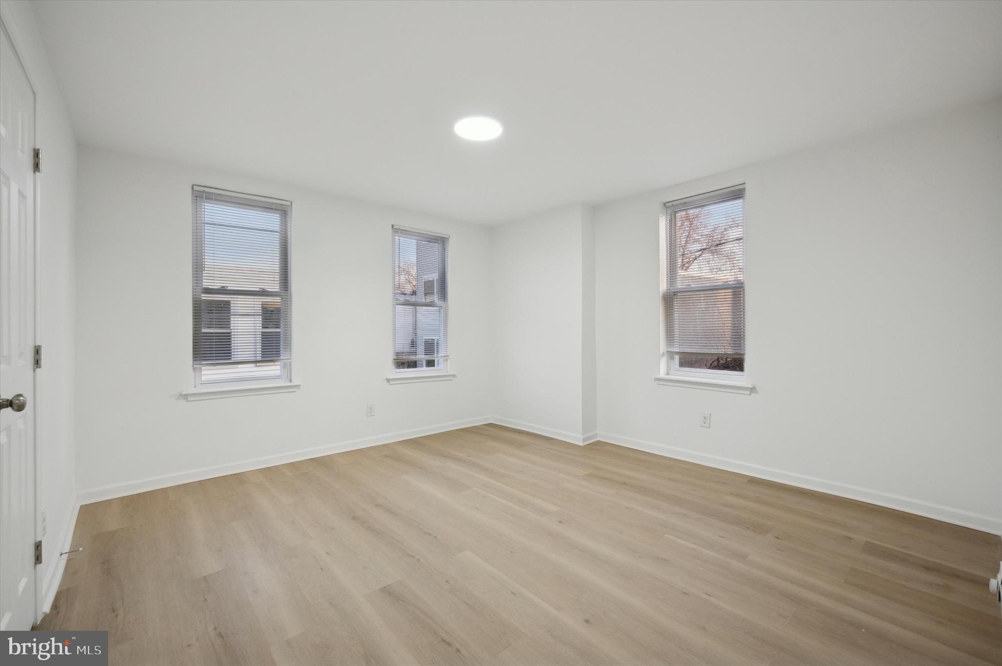 COBBS CREEK - Residential Lease