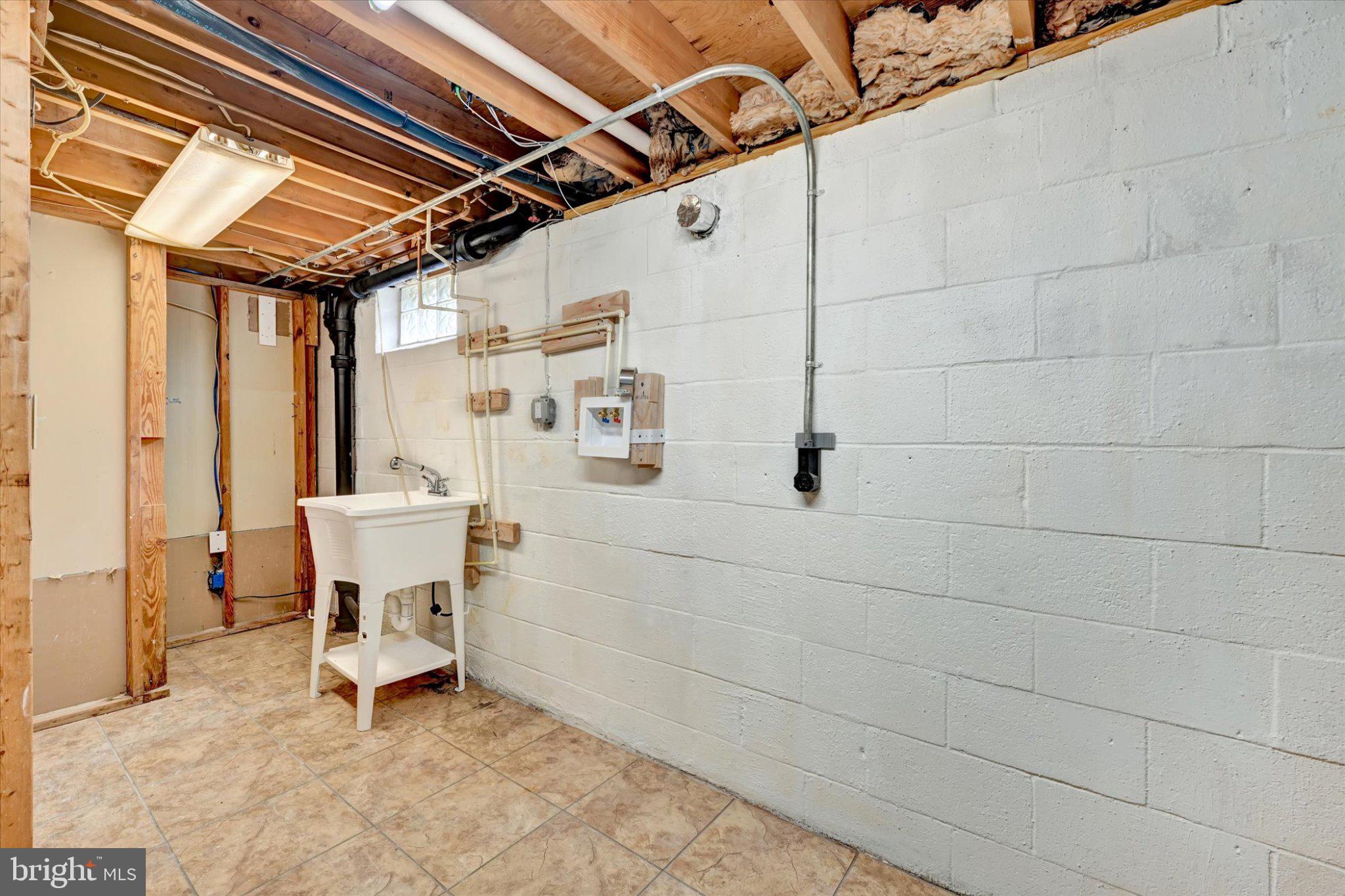 HATHAWAY - Residential