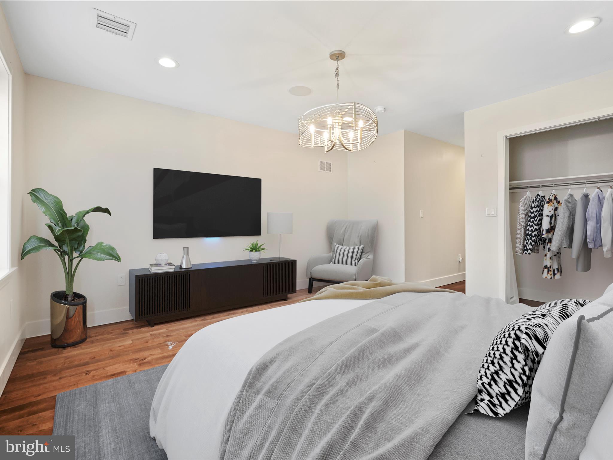 HAWTHORNE - Residential