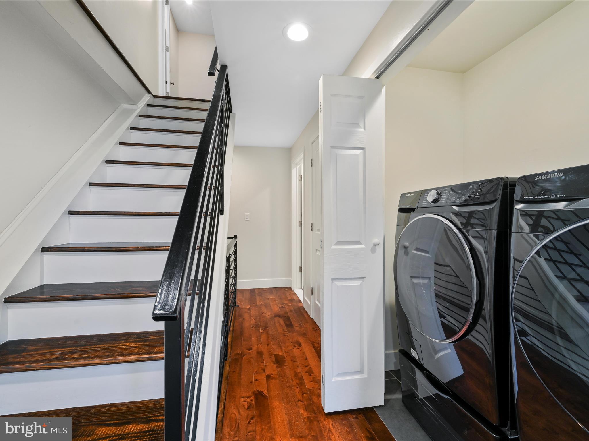 HAWTHORNE - Residential