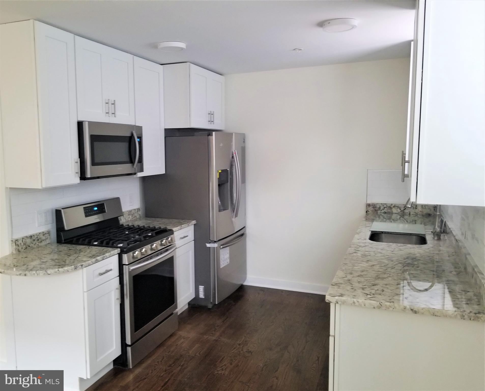 SOCIETY HILL - Residential Lease