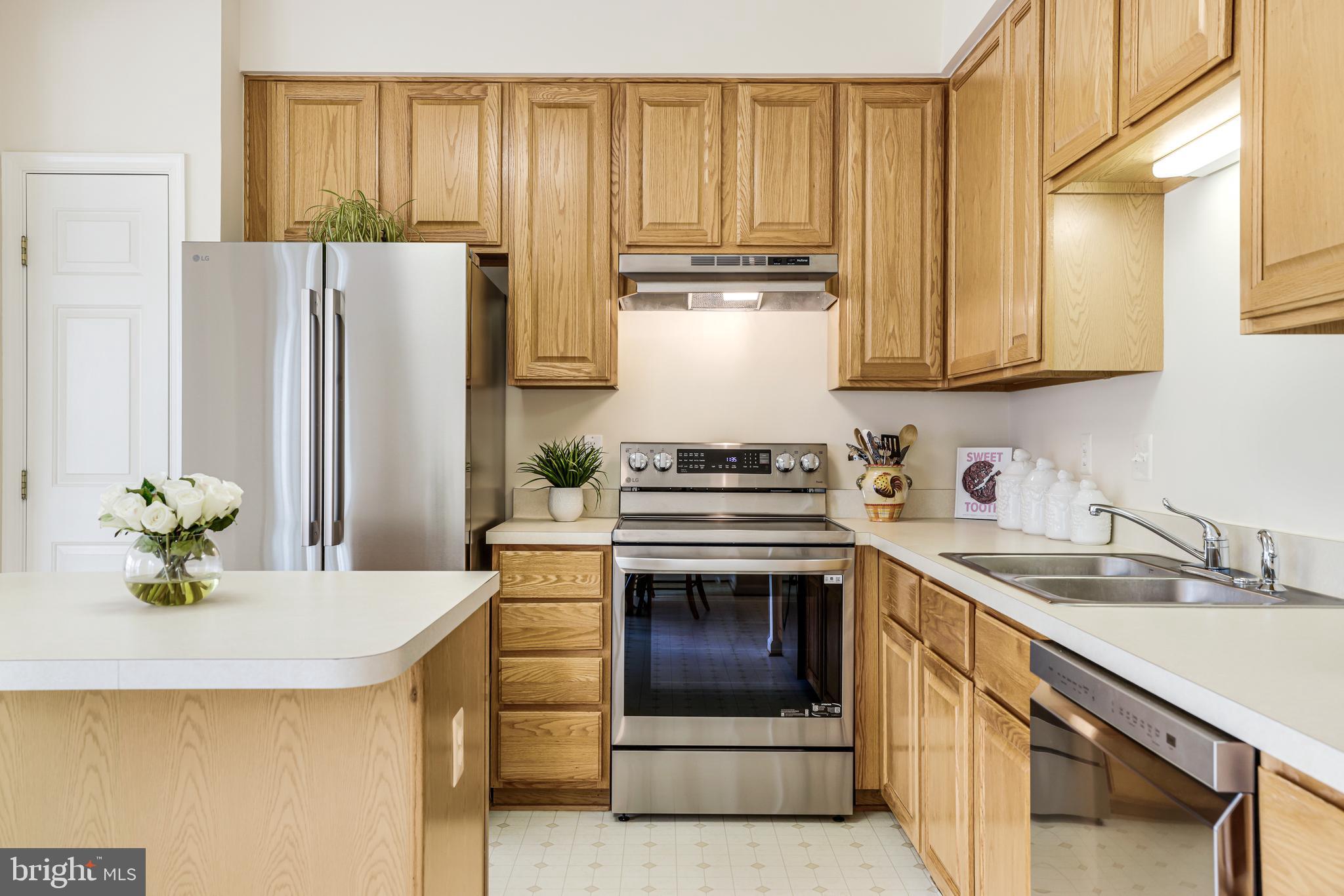 ASHBURN FARM - Residential