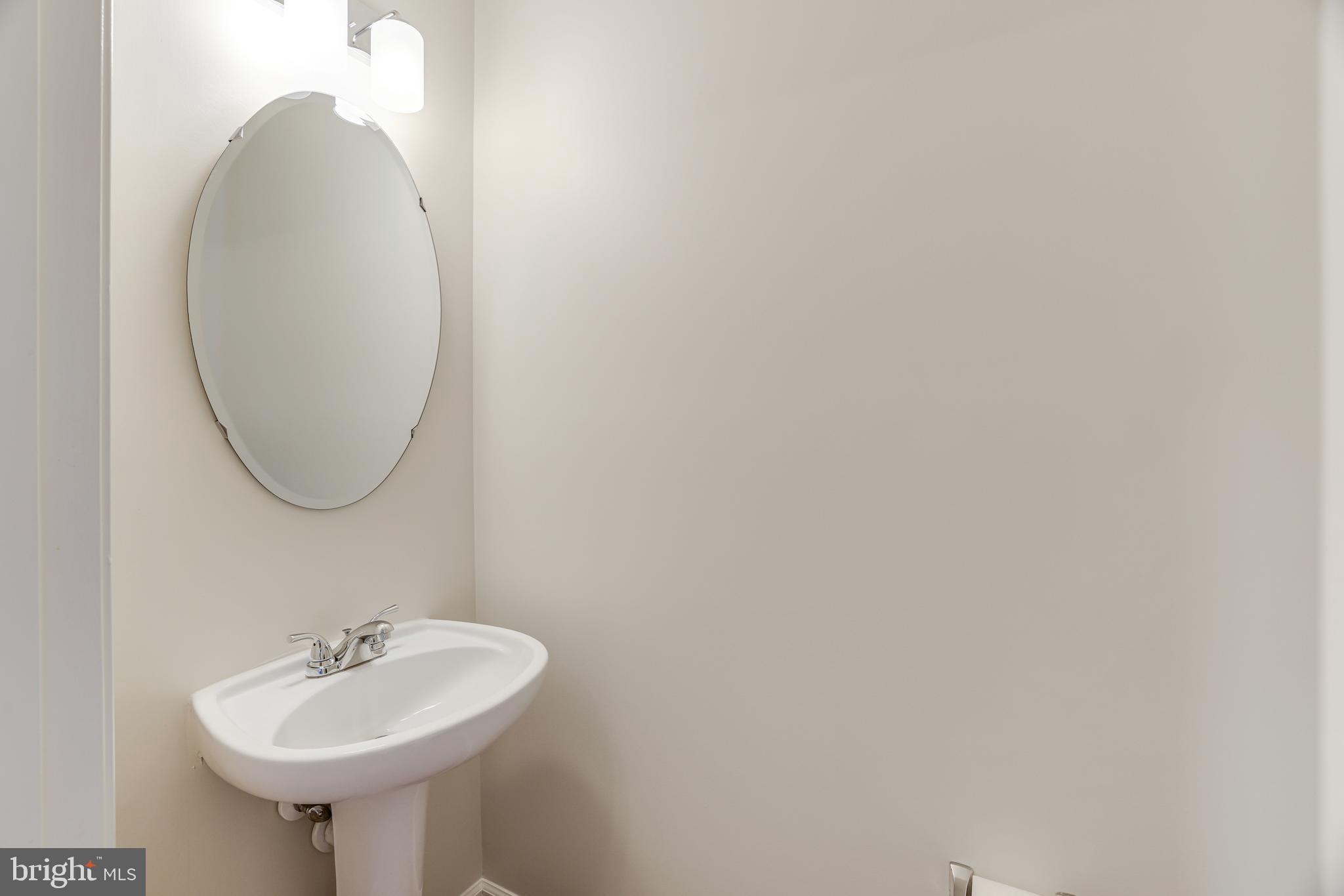 ASHBURN FARM - Residential