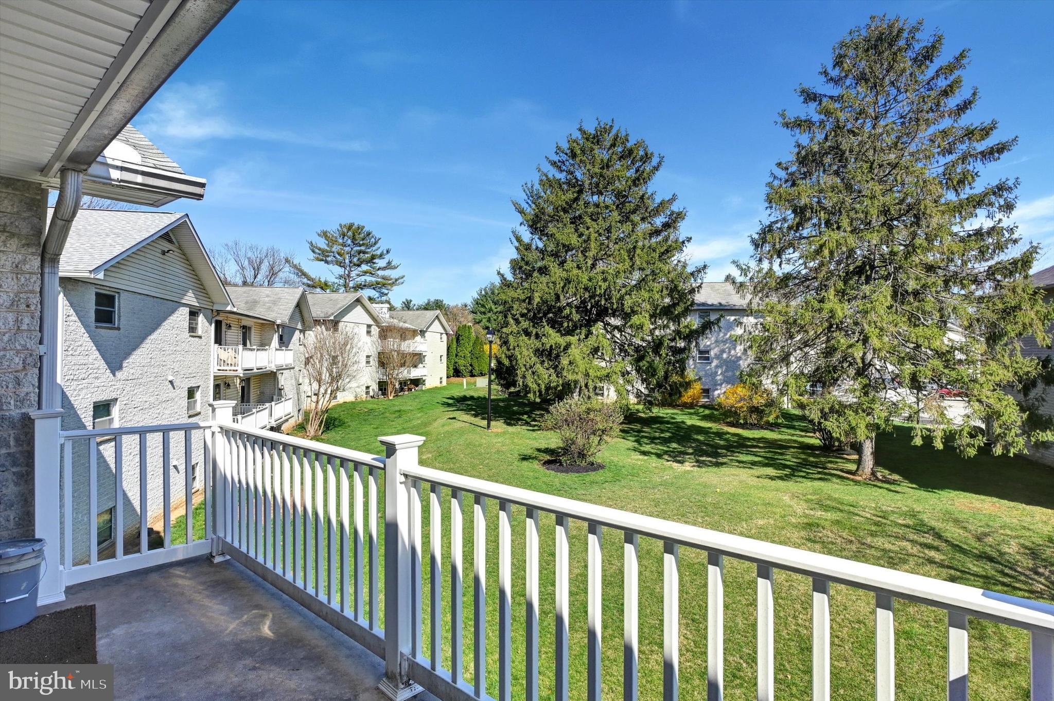 WARREN LODGE - Residential