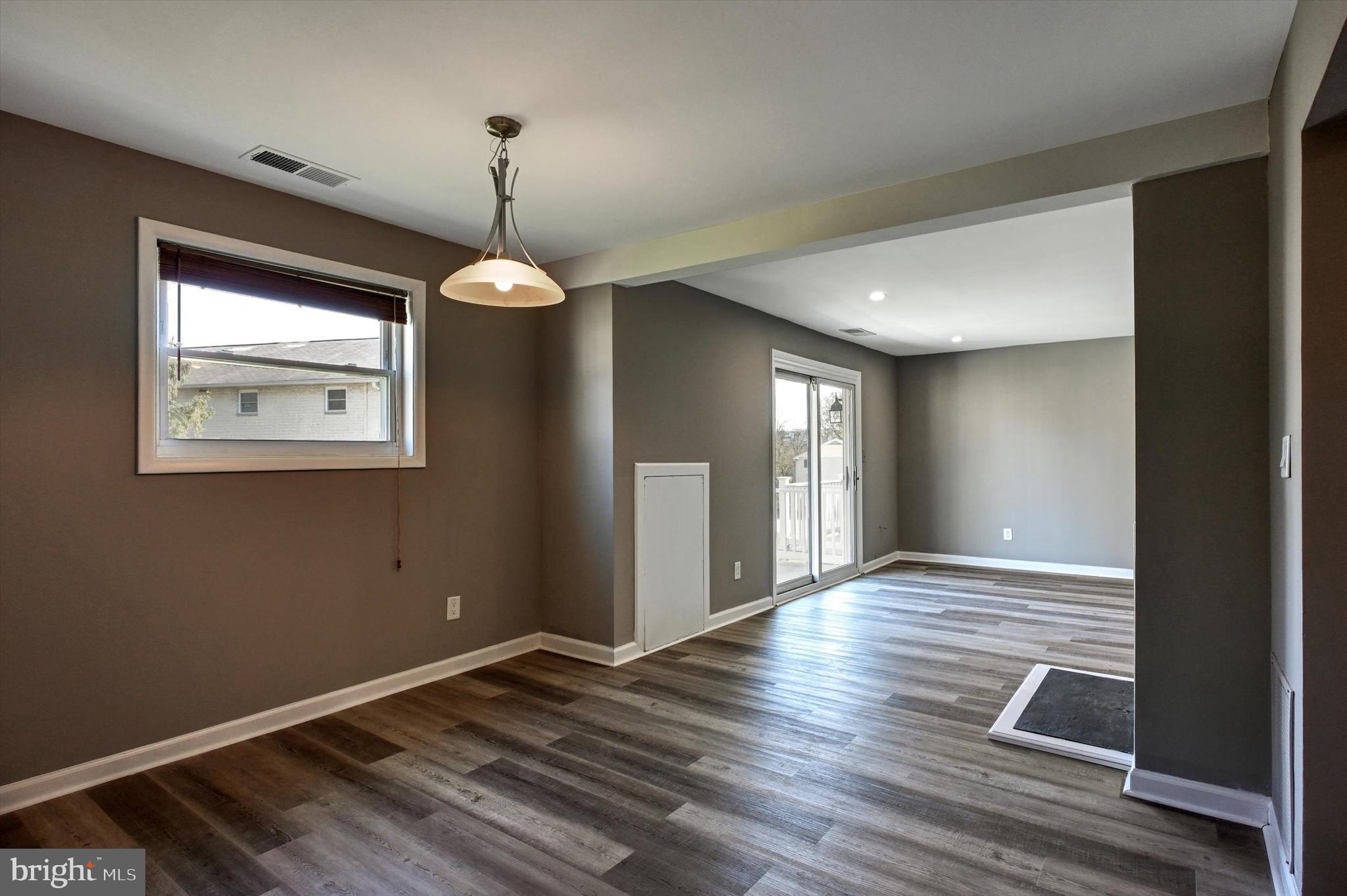 WARREN LODGE - Residential