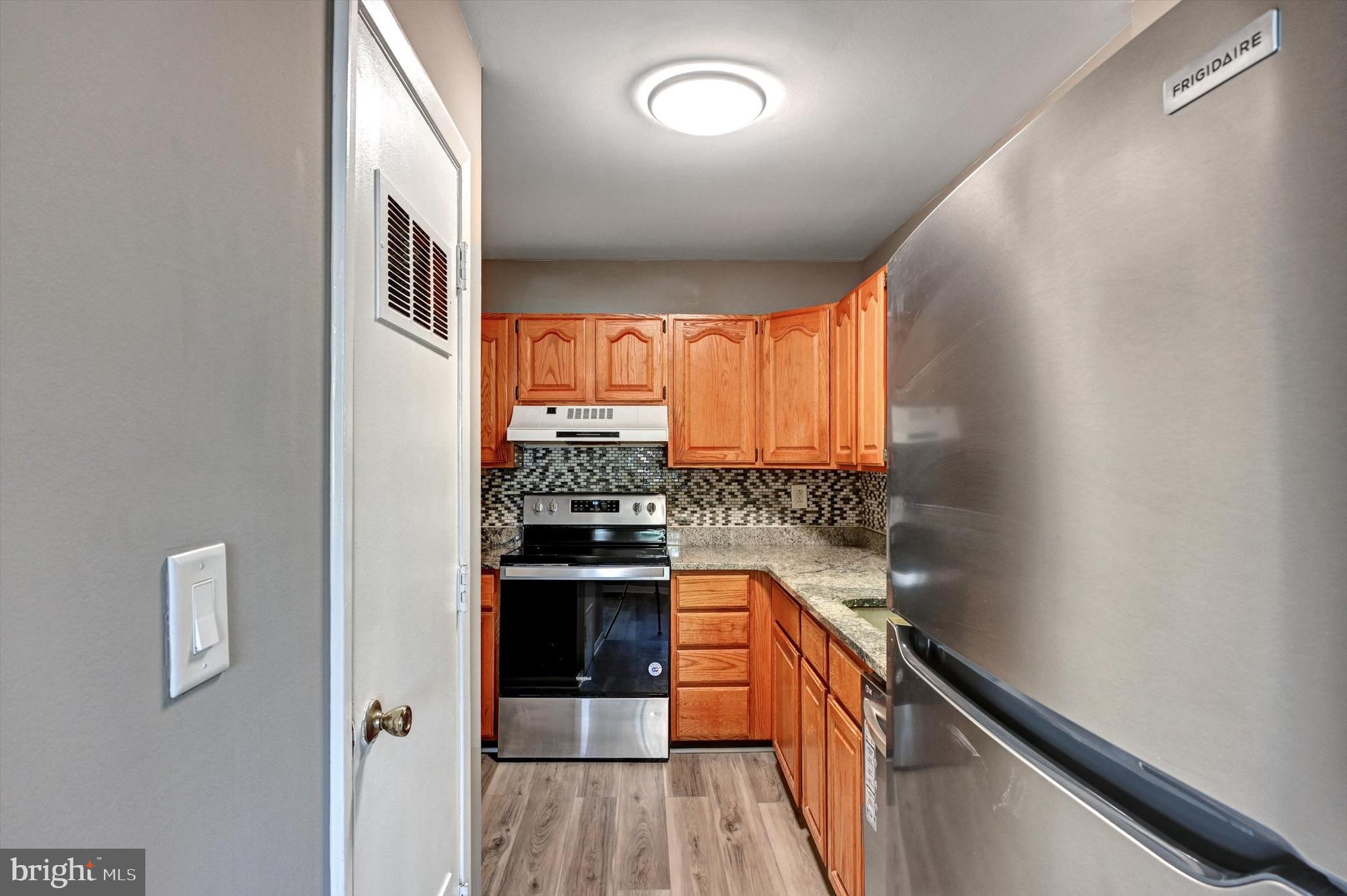 WARREN LODGE - Residential