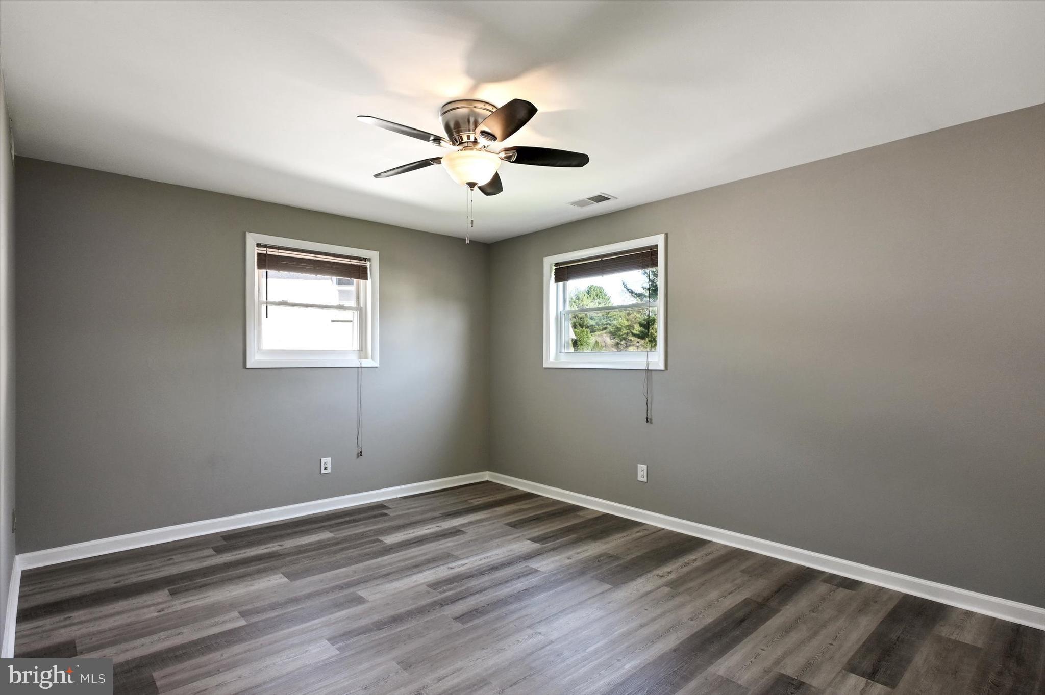 WARREN LODGE - Residential