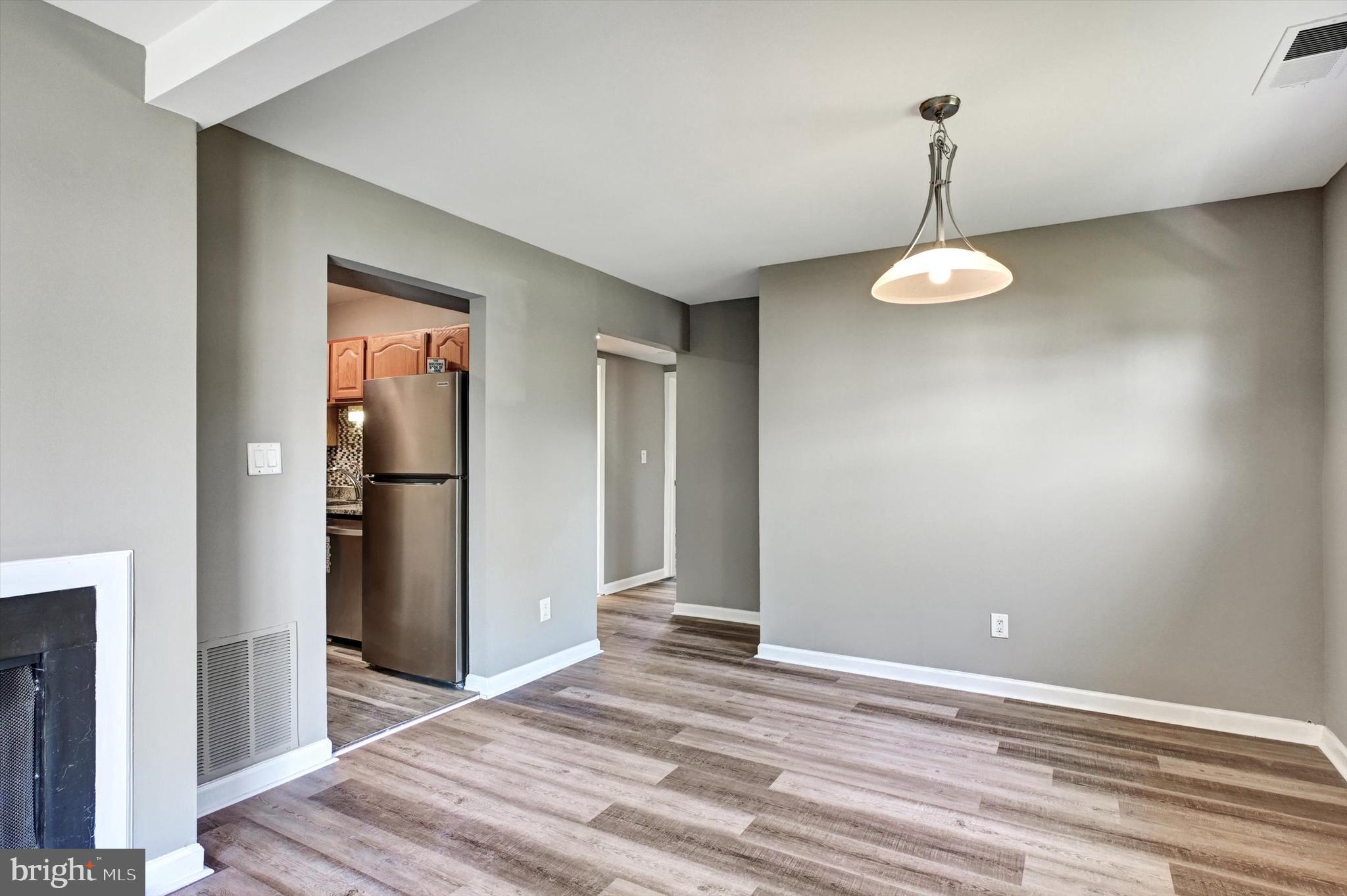 WARREN LODGE - Residential