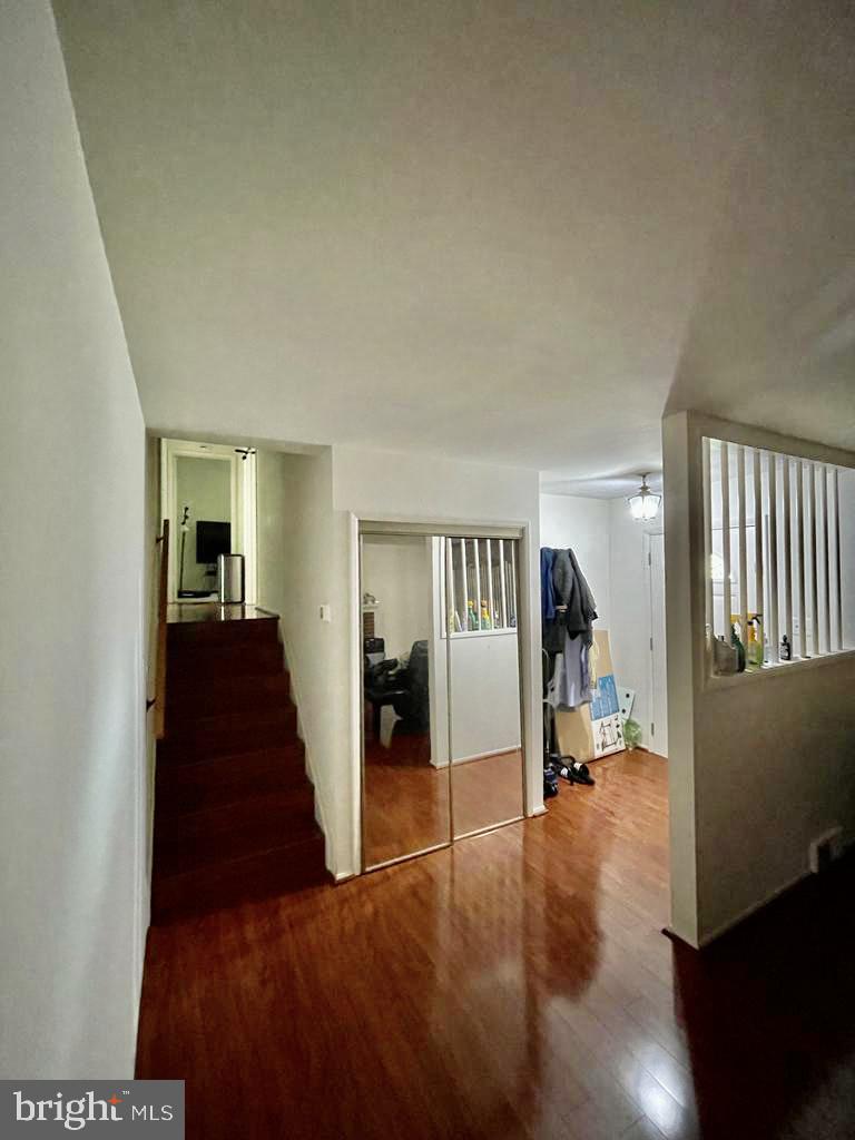 NORTH SPRINGFIELD - Residential Lease