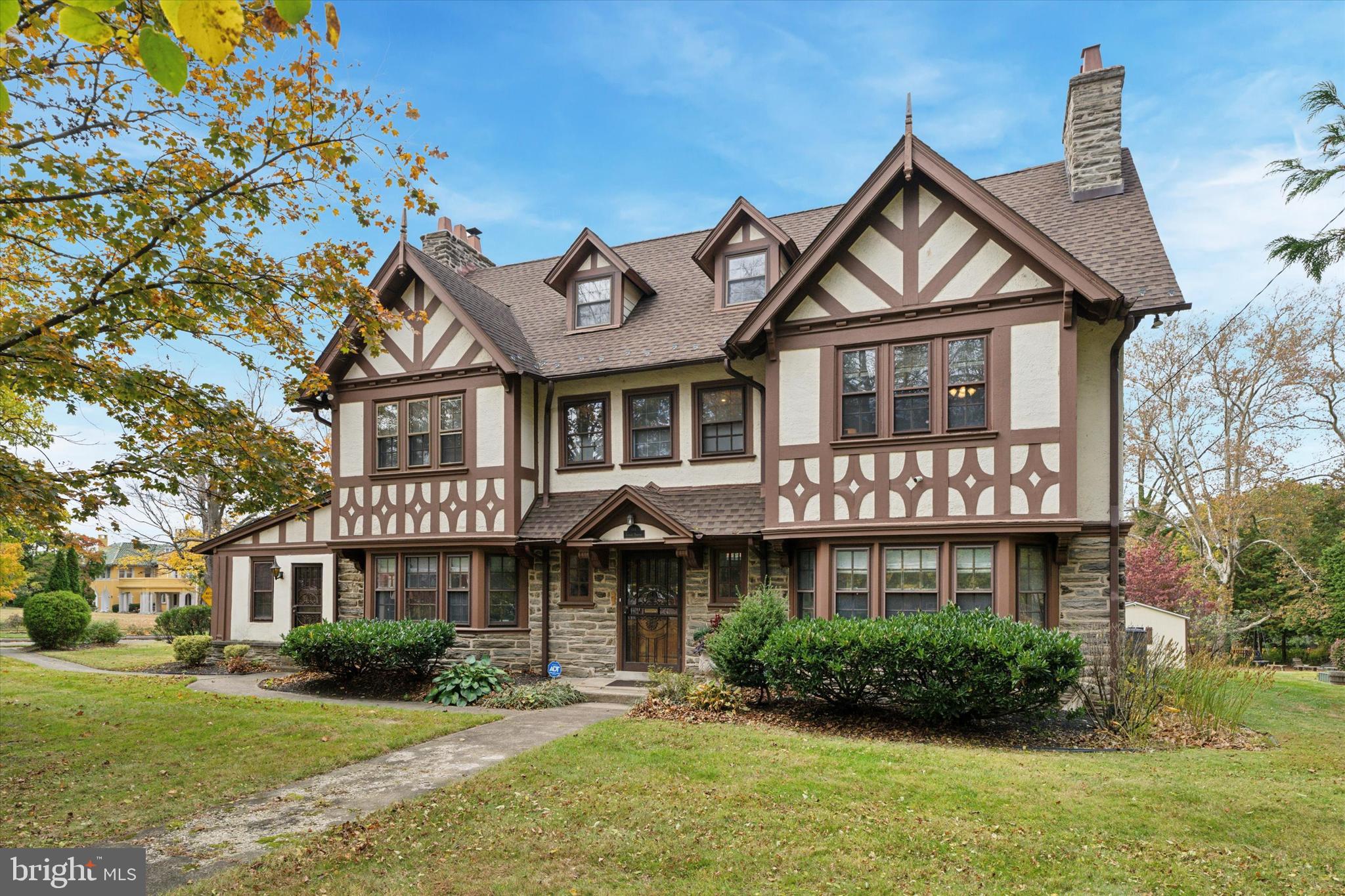 ELKINS PARK - Residential